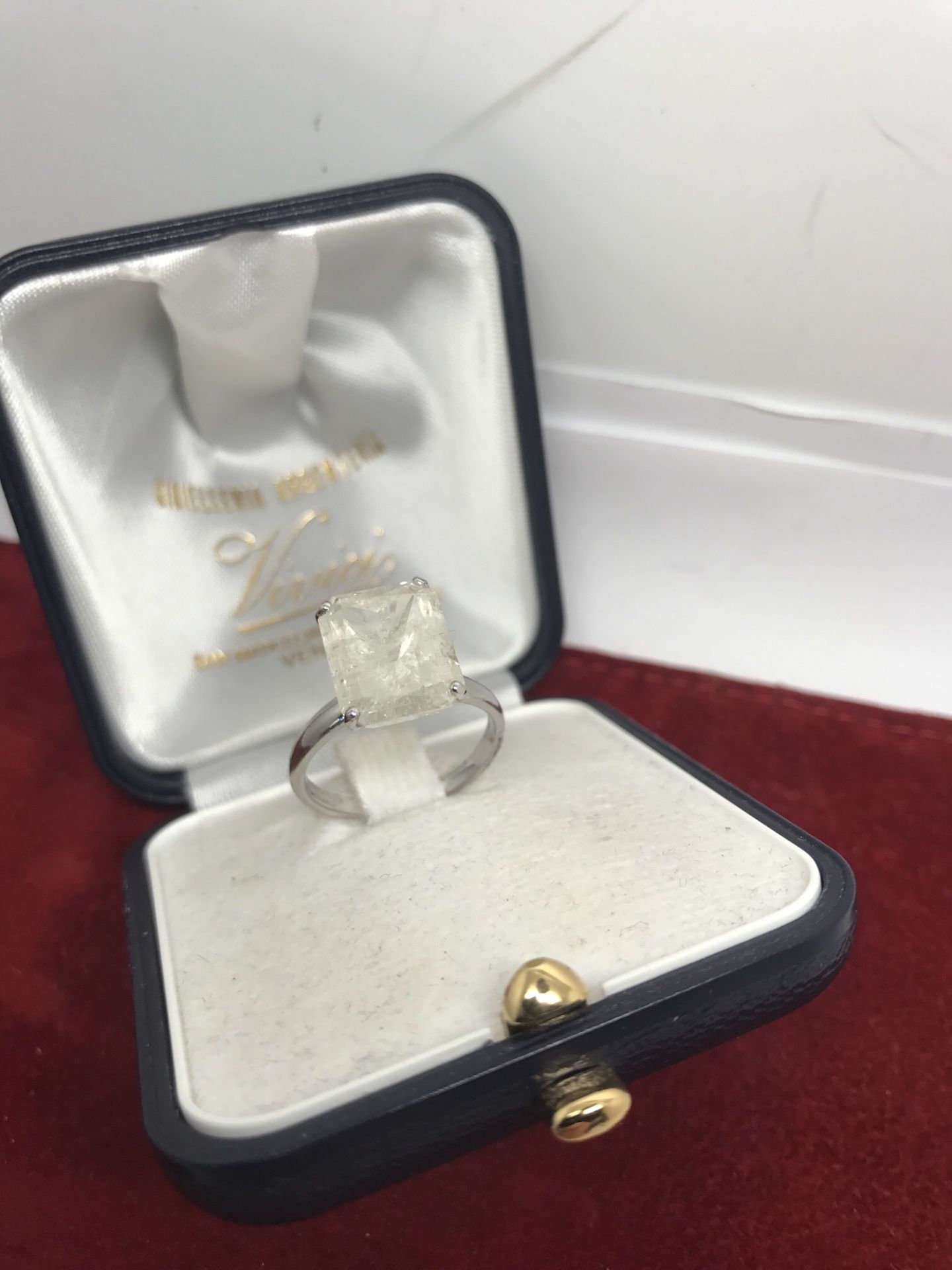 6.55ct RADIANT CUT DIAMOND SOLITAIRE RING *TO BE SOLD TO HIGHEST BIDDER*