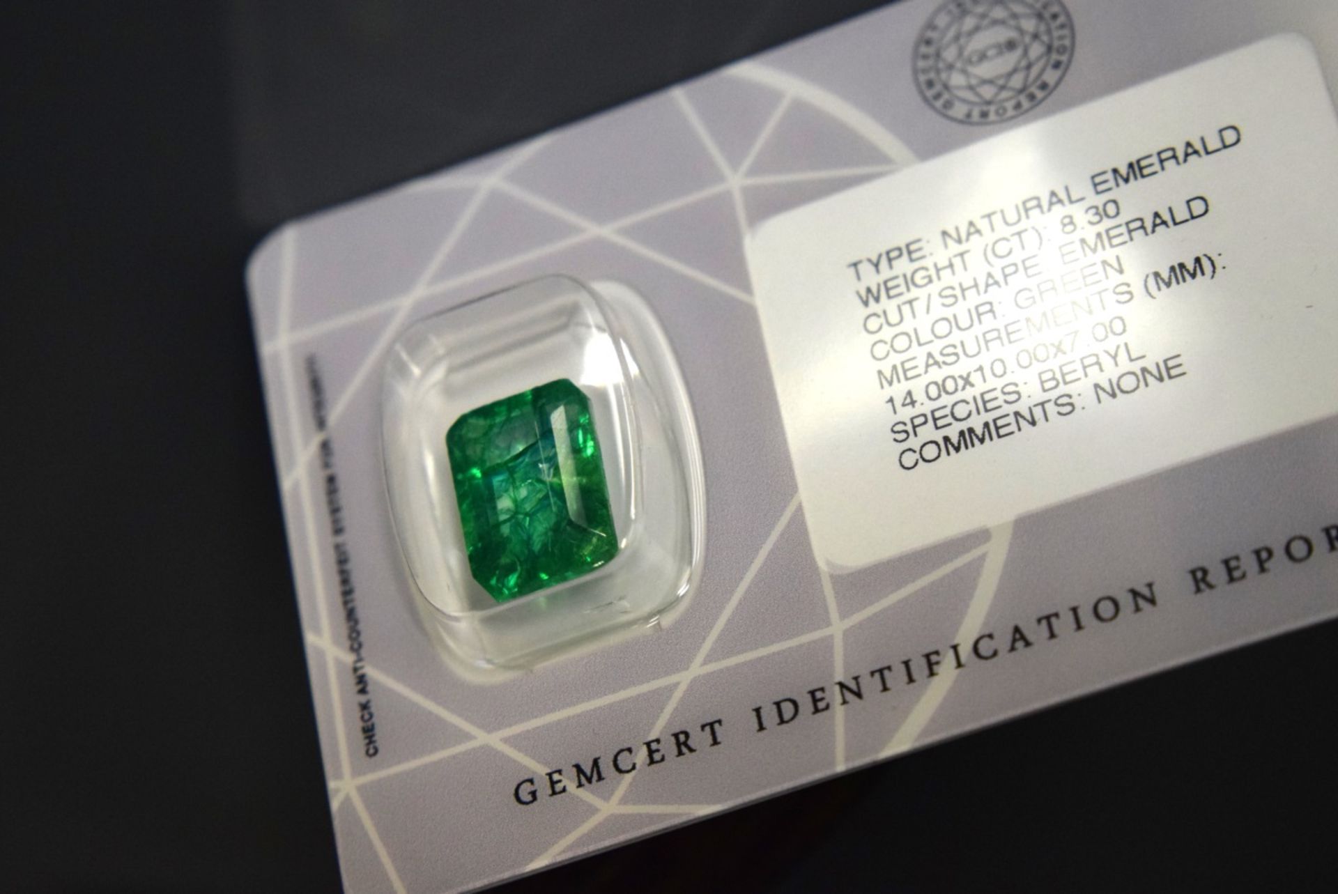 8.30CT EMERALD (EGL/ GCIR) - Image 3 of 5