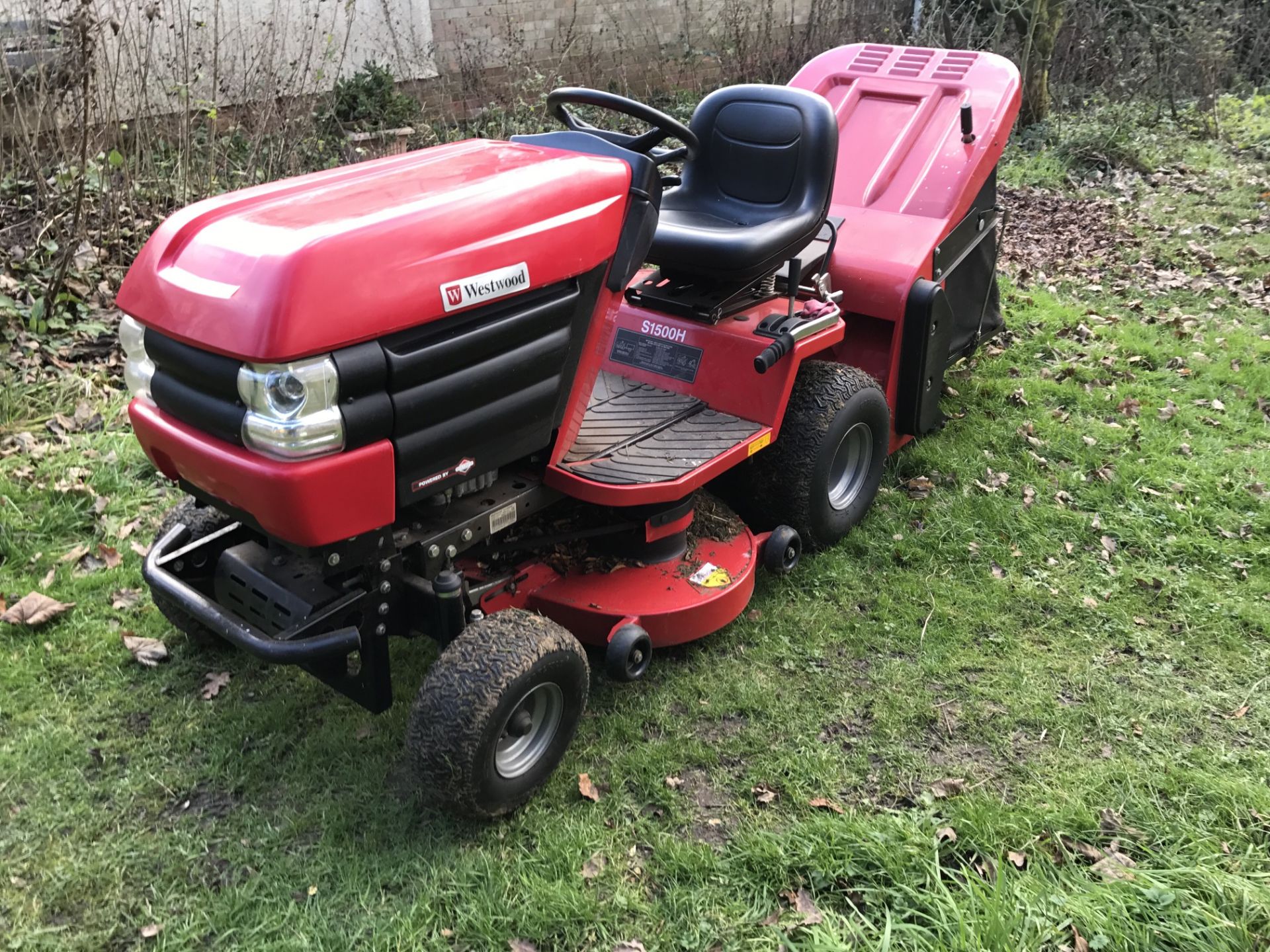 WESTWOOD RIDE ON TRACTOR MOWER 2012