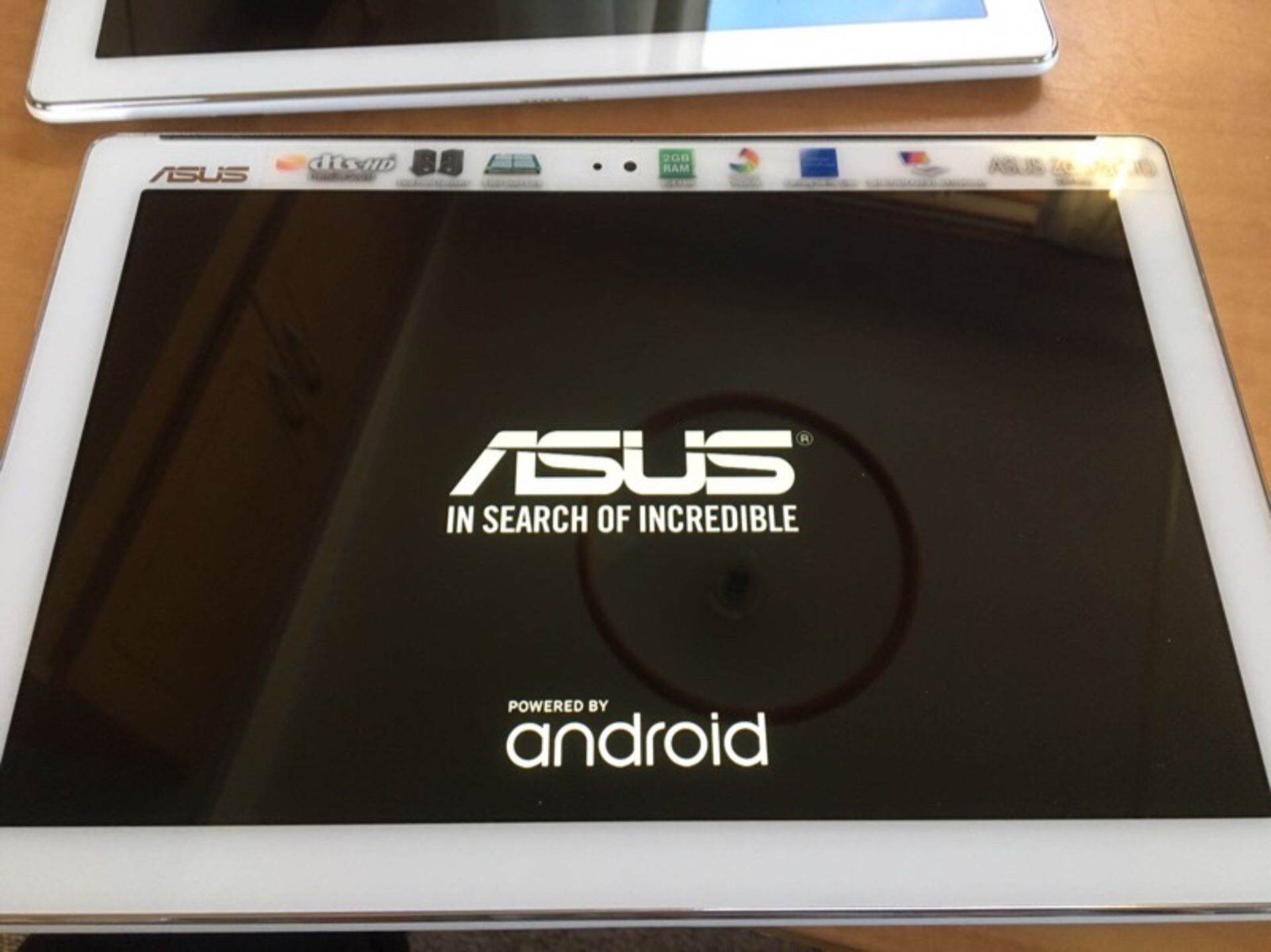 ASUS ZENPAD 10 2300 SERIES 2GB RAM