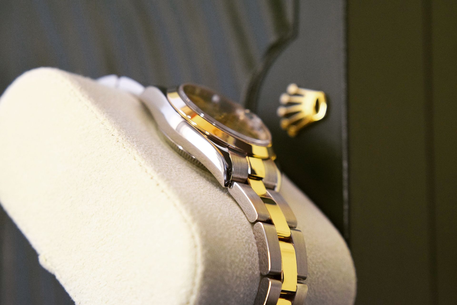 18k Gold & Steel Rolex DateJust - 'Champagne' Edition - Image 10 of 15