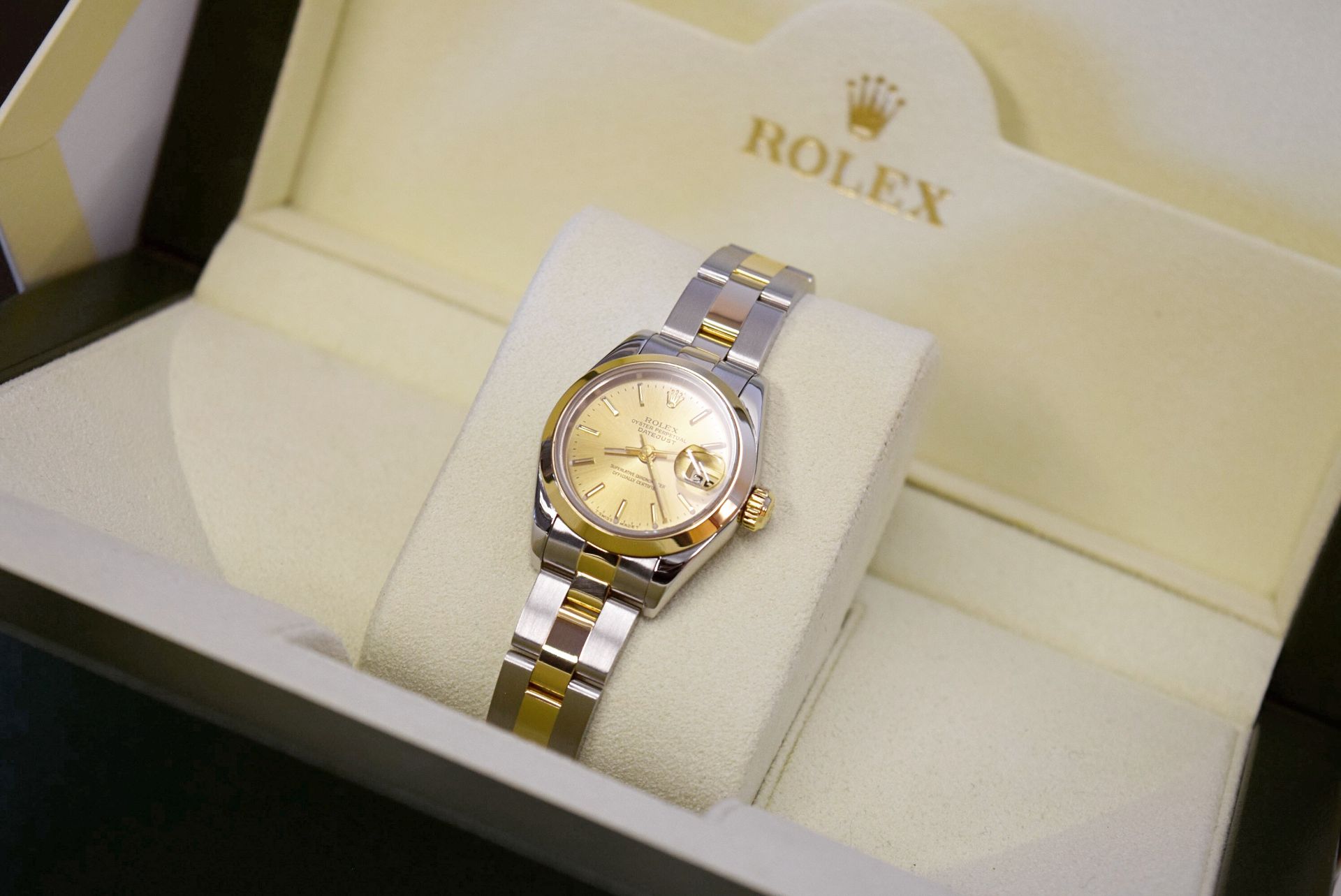 18k Gold & Steel Rolex DateJust - 'Champagne' Edition - Image 13 of 15