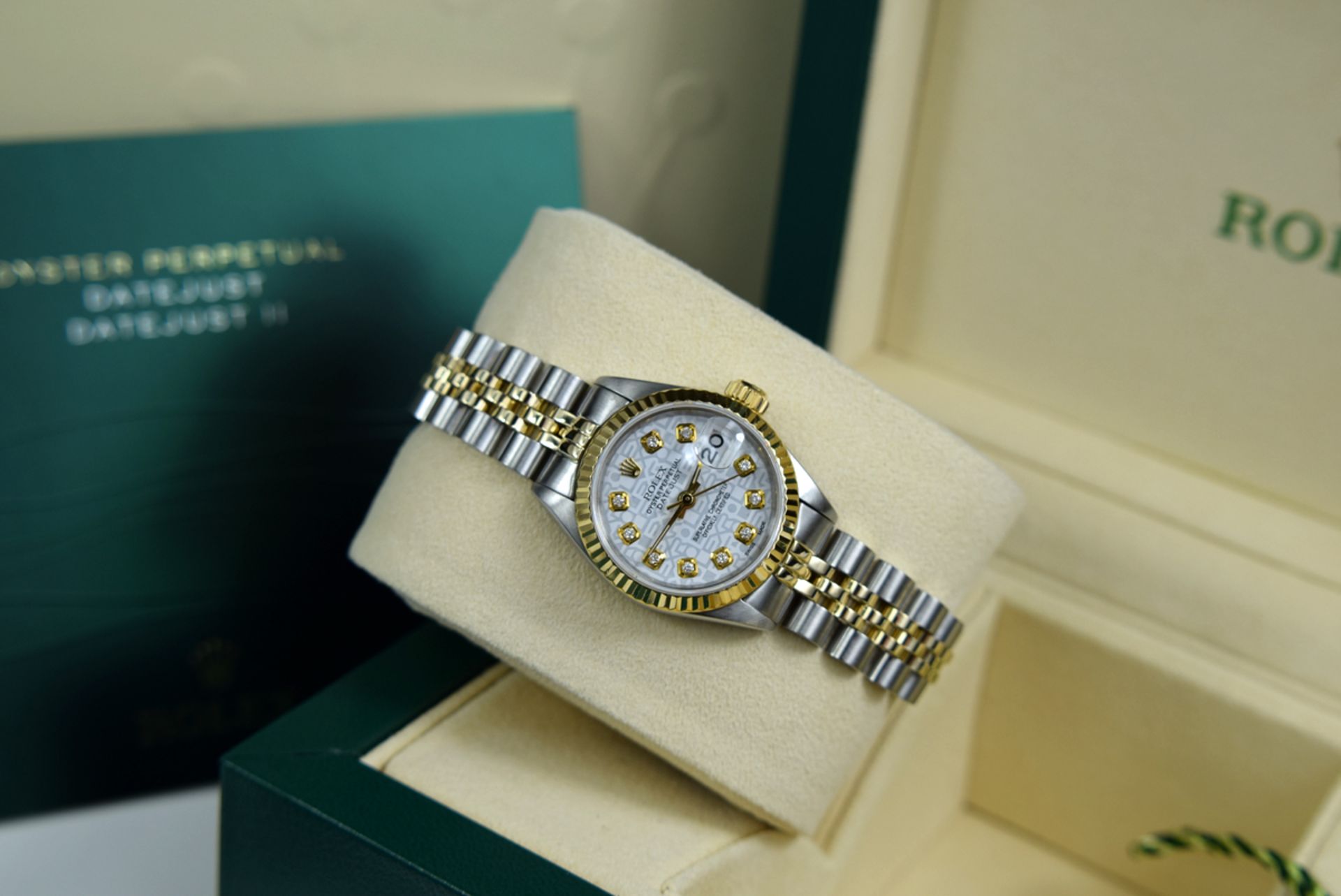 ROLEX *DIAMOND* LADY DATEJUST - GOLD & STEEL with JUBILEE STYLE DIAMOND DIAL - Image 3 of 7