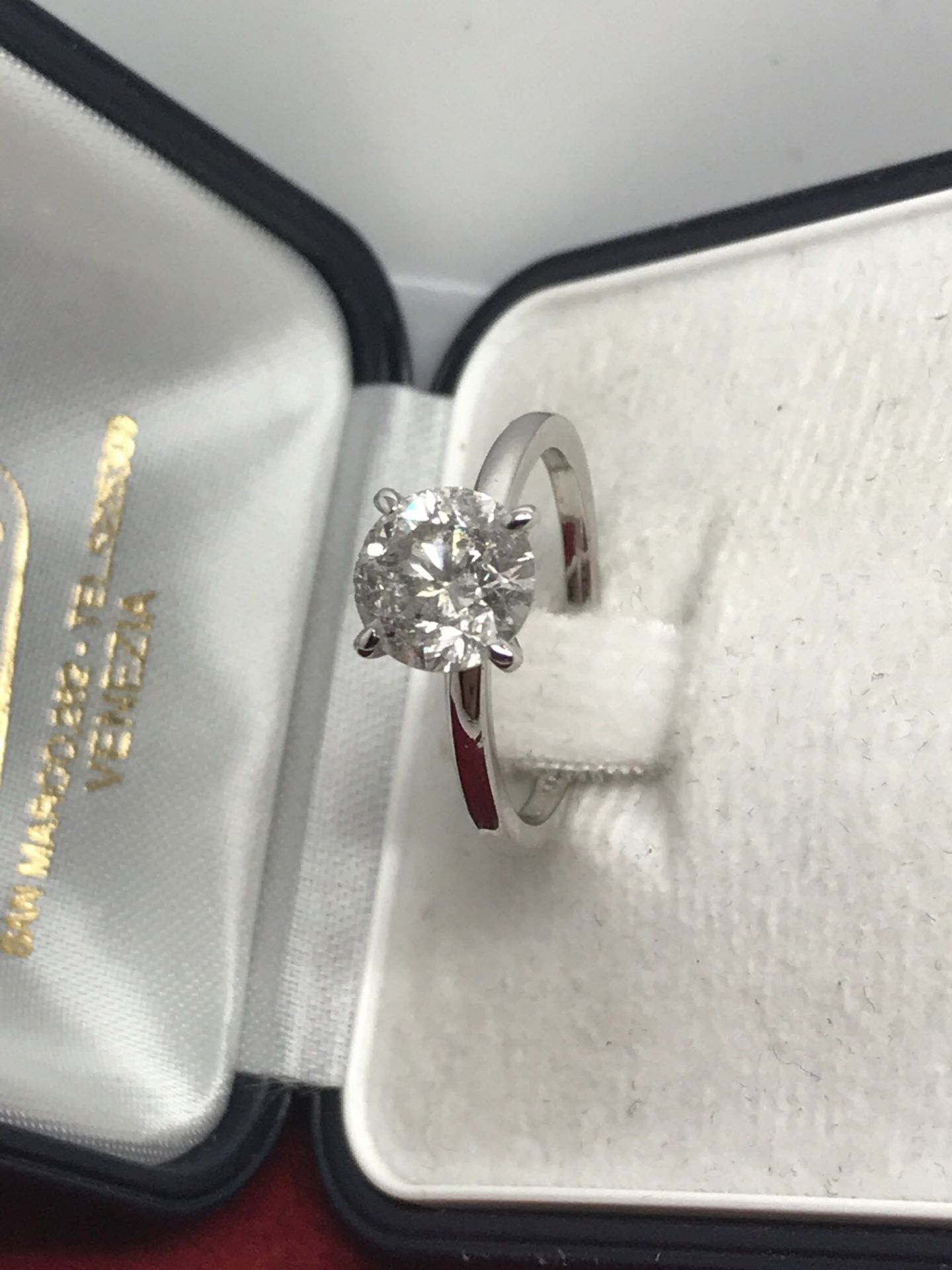 2.01ct DIAMOND SOLITAIRE RING ***NO RESERVE***