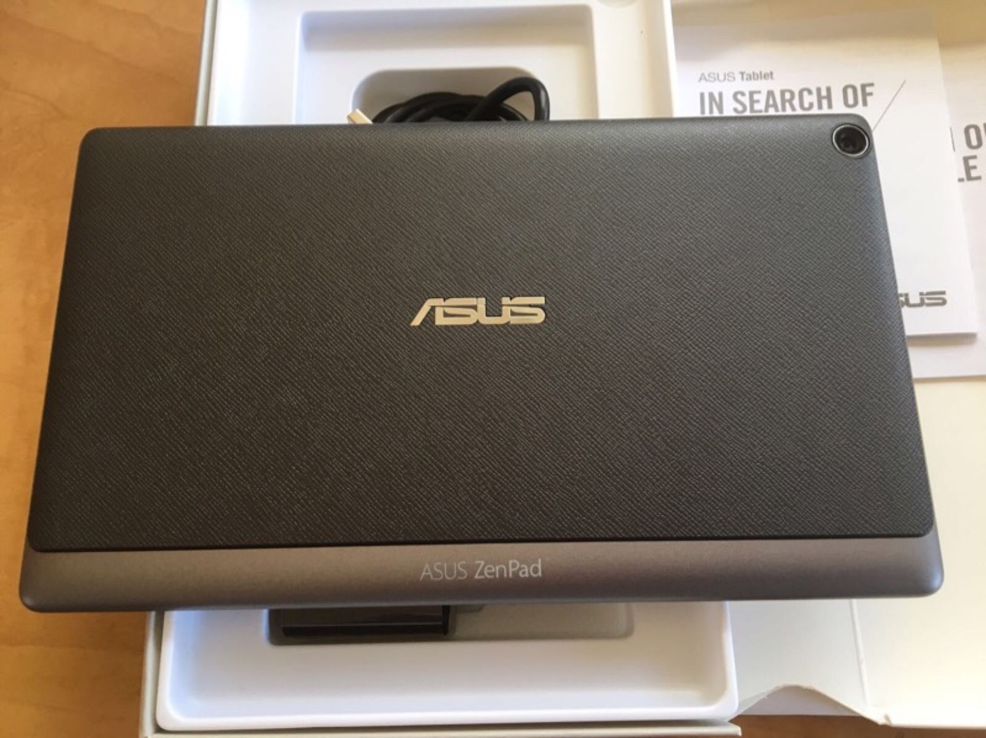 ASUS ZENPAD 8.0 MODEL P00A (Z380M) 16GB BLACK - Image 2 of 2