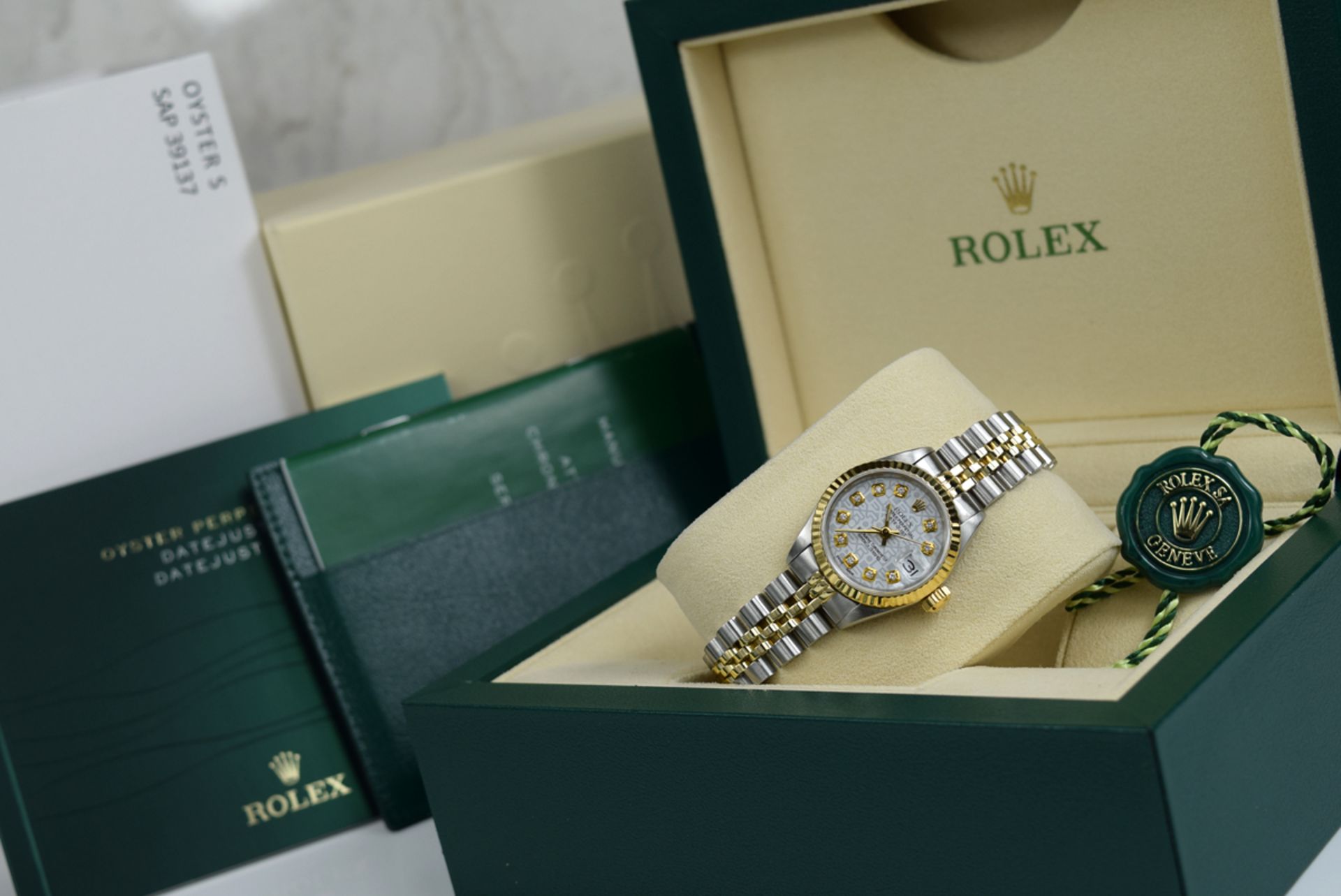 ROLEX *DIAMOND* LADY DATEJUST - GOLD & STEEL with JUBILEE STYLE DIAMOND DIAL - Image 7 of 7