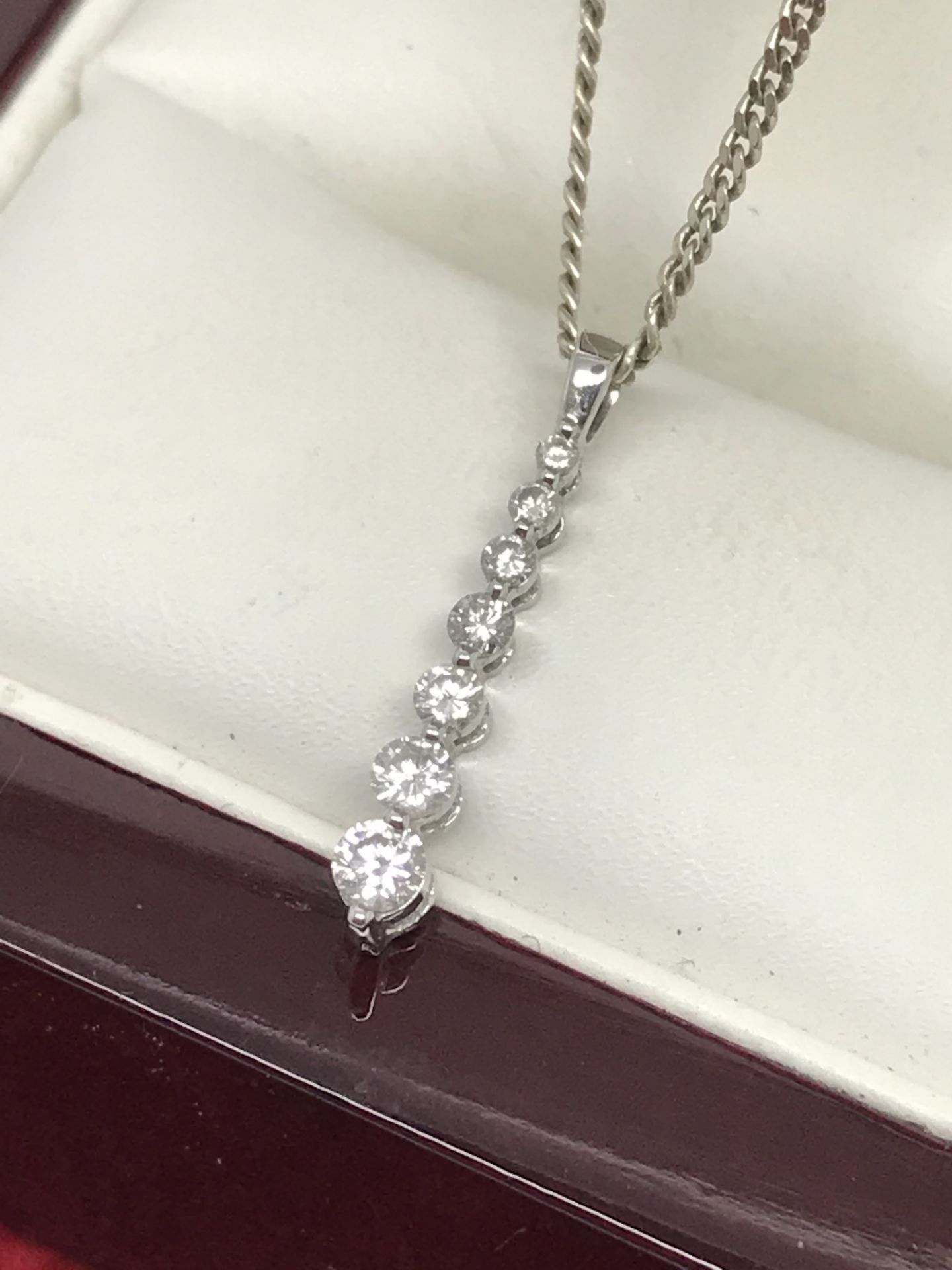 9ct GOLD MULTI DIAMOND PENDANT WITH SILVER 925 CHAIN