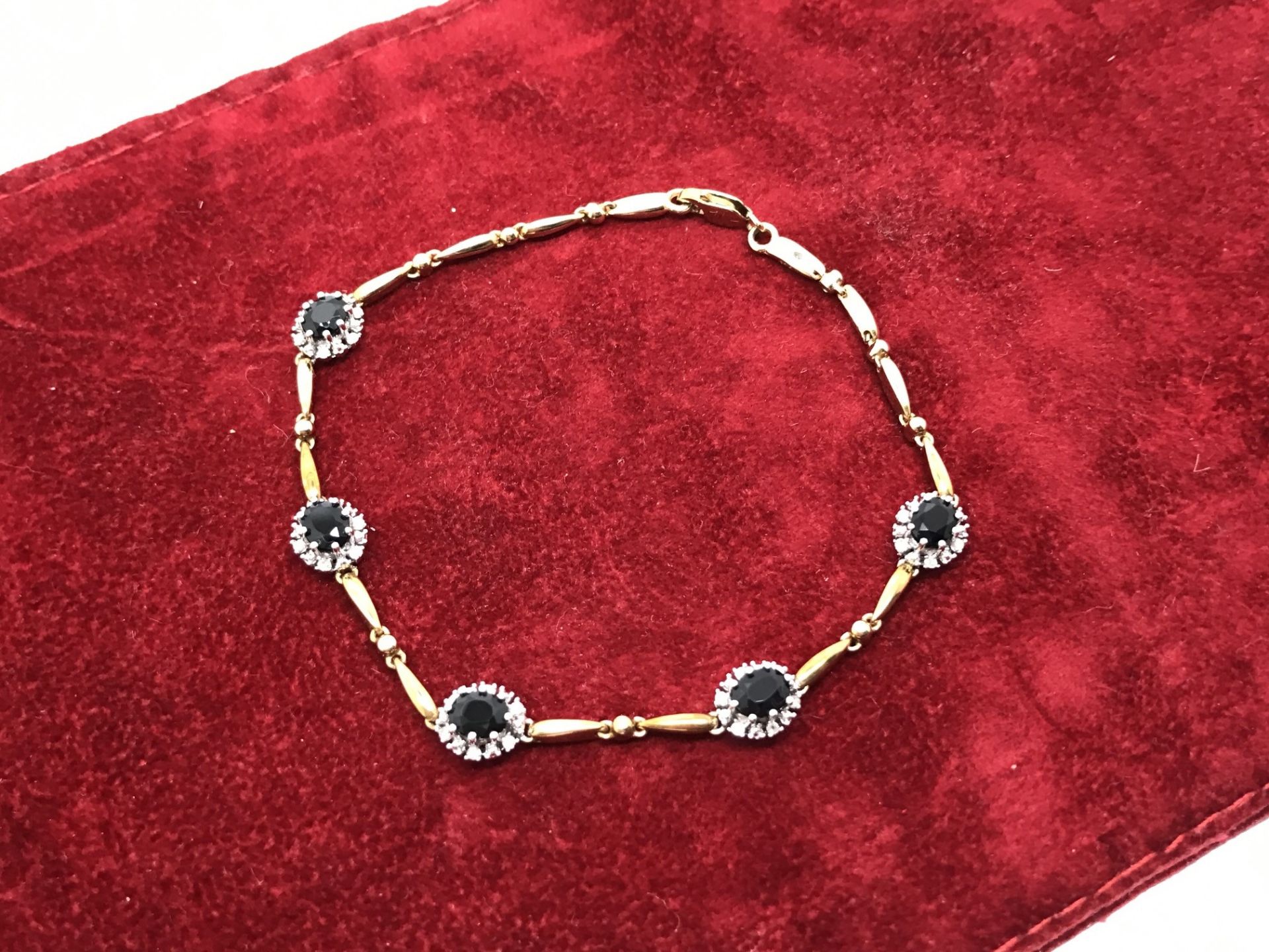 9ct GOLD SAPPHIRE & DIAMOND BRACELET - Image 3 of 6