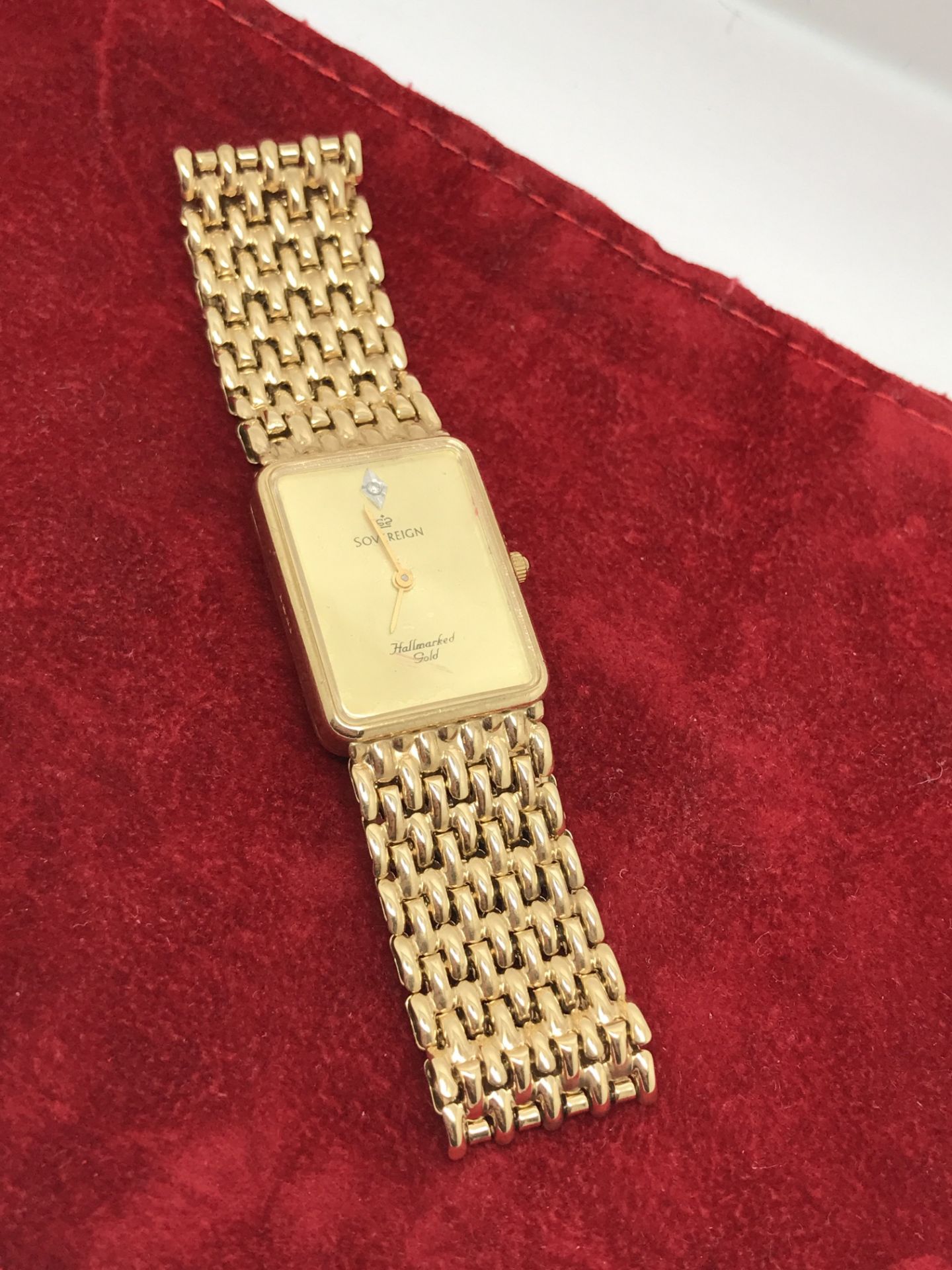 9ct GOLD SOVEREIGN WATCH - Image 2 of 4