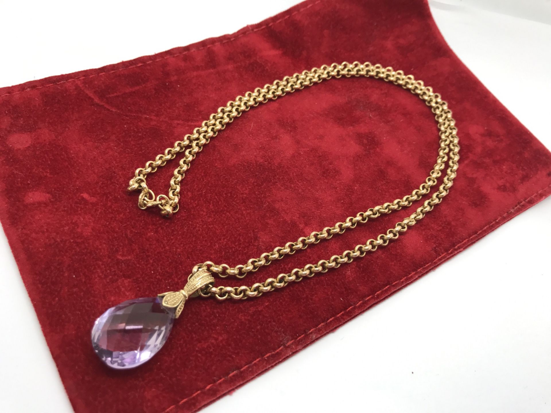 LOVELY 24" BELCHER 9ct GOLD CHAIN WITH AMETHYST 9ct PENDANT