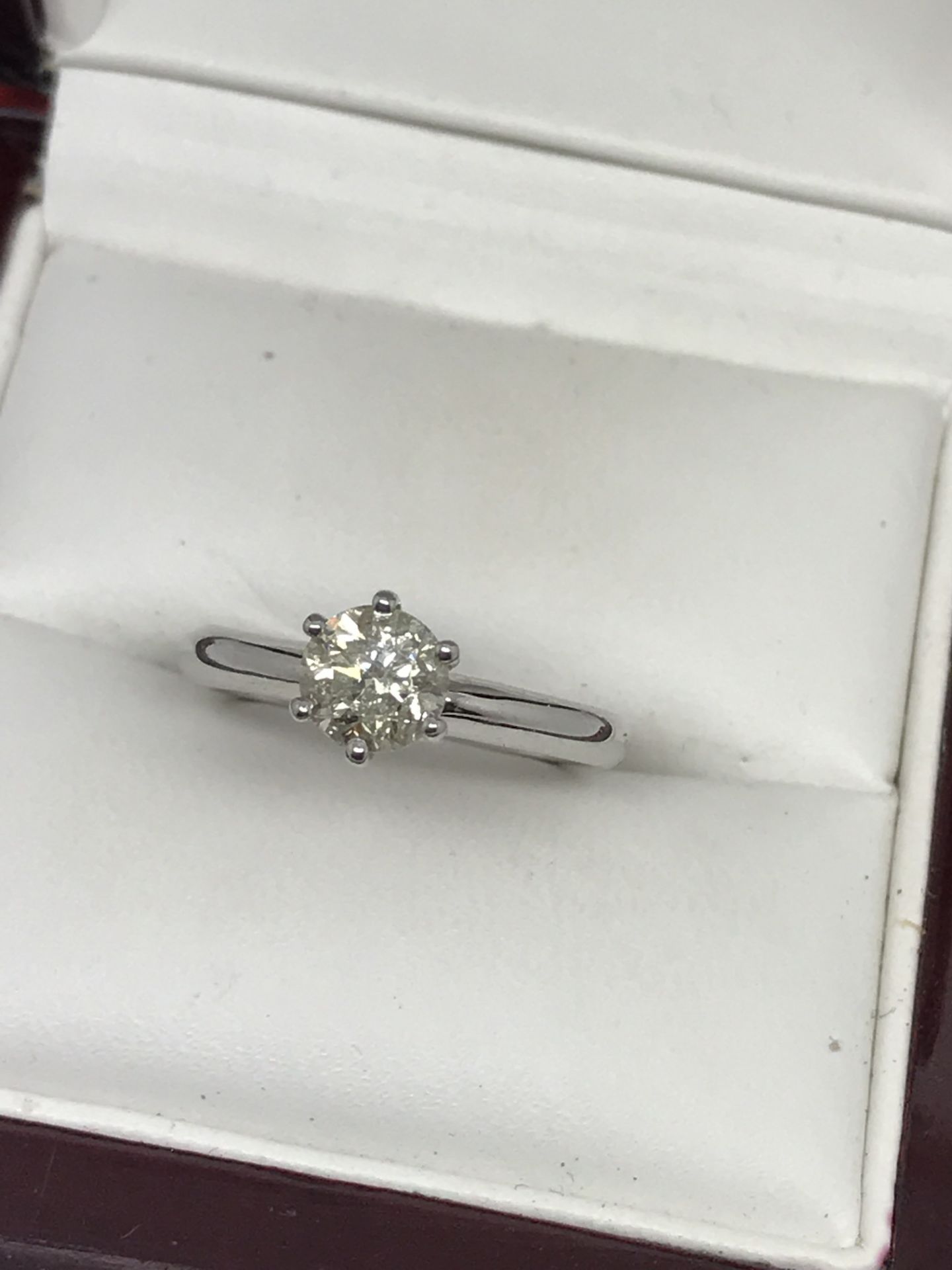 18ct WHITE GOLD 0.75ct DIAMOND SOLITAIRE RING - Image 2 of 2