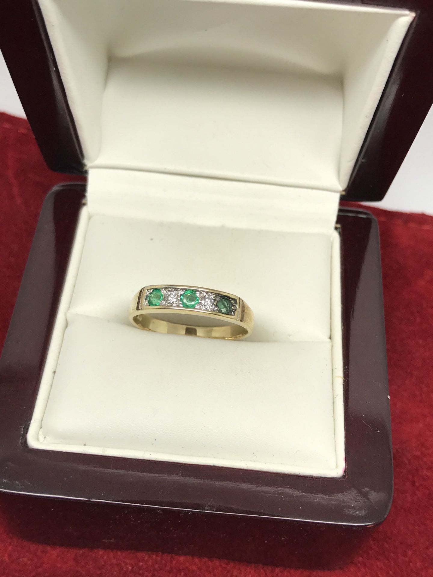 9ct EMERALD & DIAMOND 1/2 ETERNITY RING