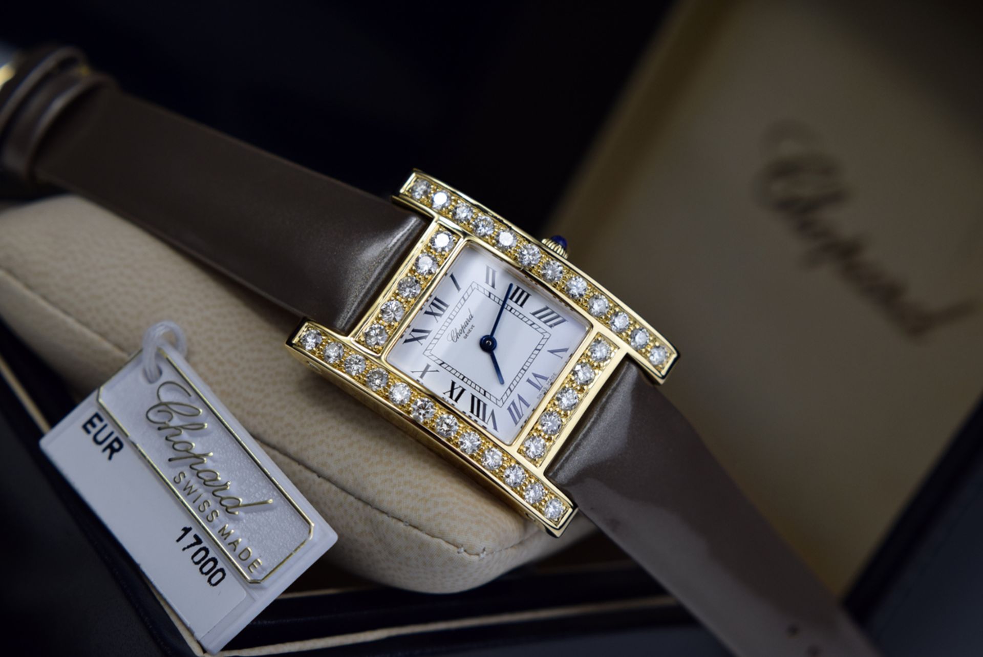 *Chopard - Diamond 'H' / Your Hour - 18k Gold - **Diamond Encrusted** - Image 2 of 9