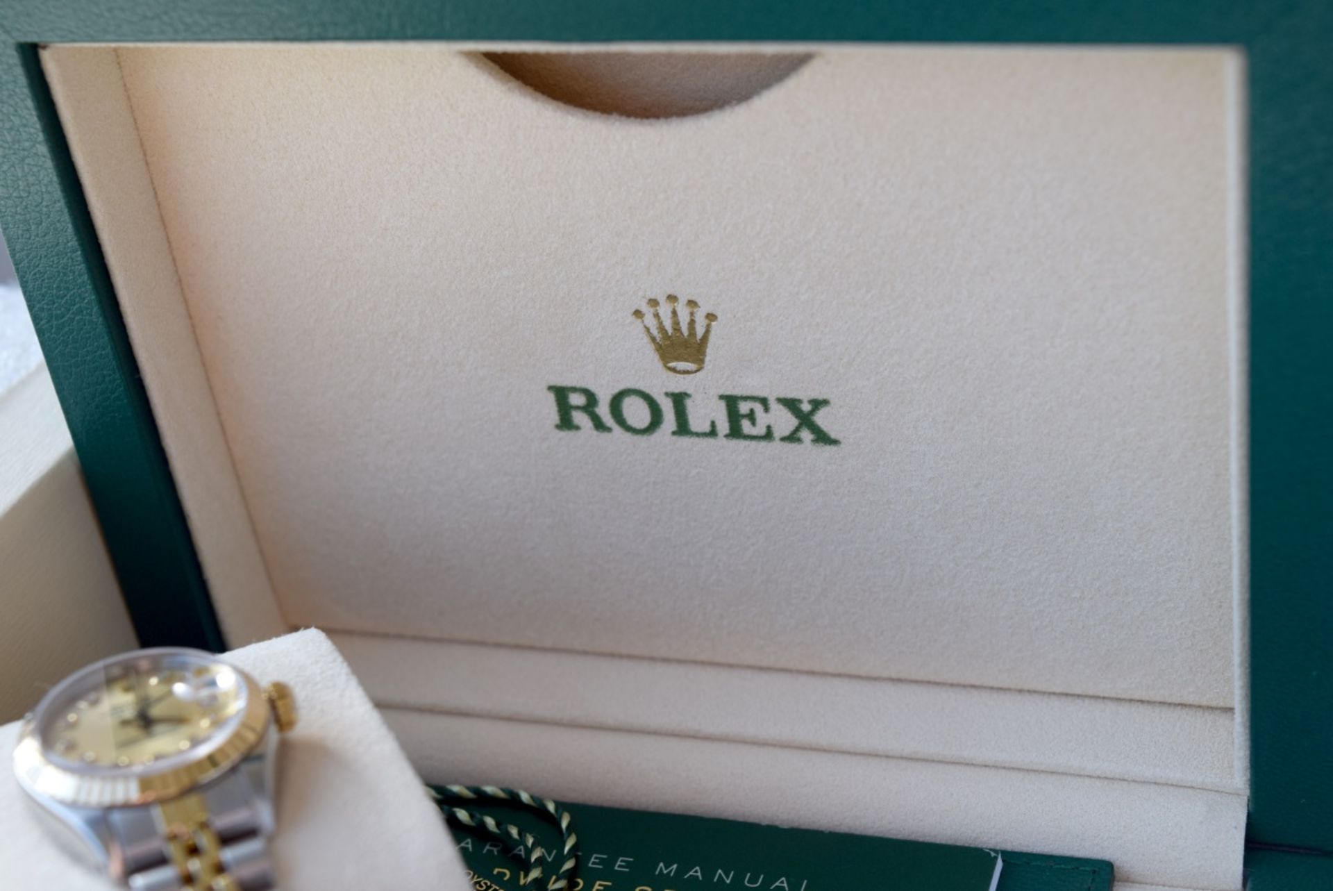 *Gorgeous* Rolex Champagne Diamond 'Lady' DateJust 26 - Gold/ Steel - Image 9 of 10