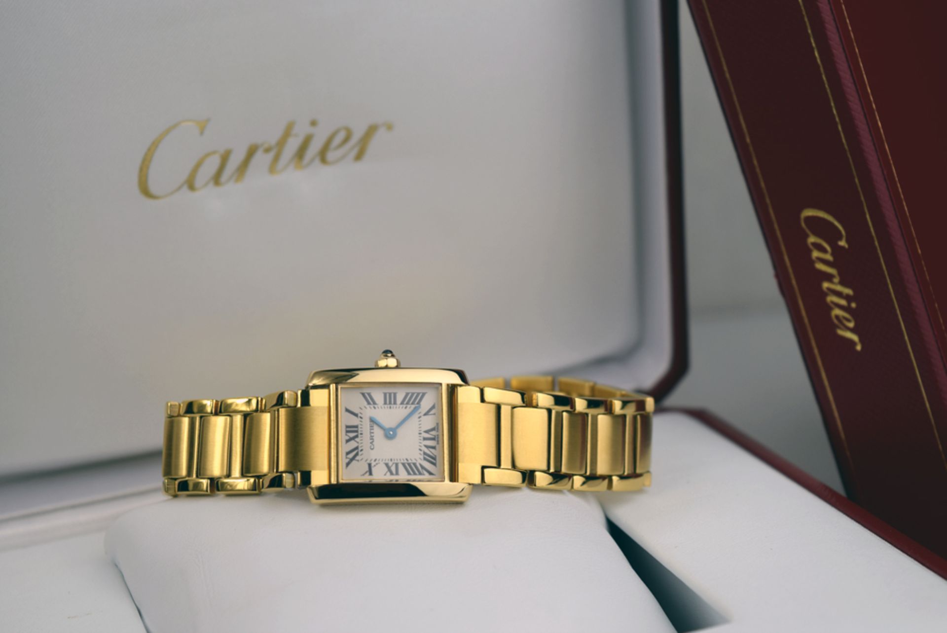 CARTIER - Tank Francaise 18K GOLD (2385) - Image 2 of 10