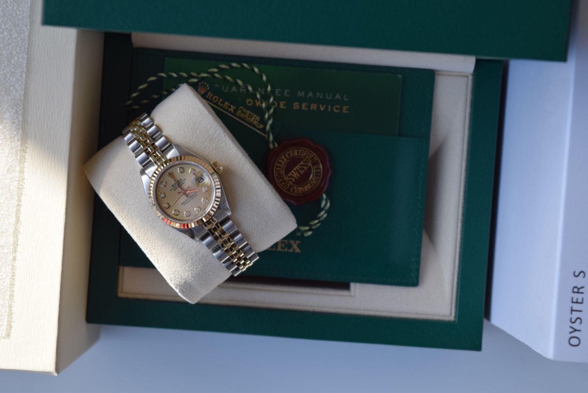 *Gorgeous* Rolex Champagne Diamond 'Lady' DateJust 26 - Gold/ Steel - Image 6 of 10