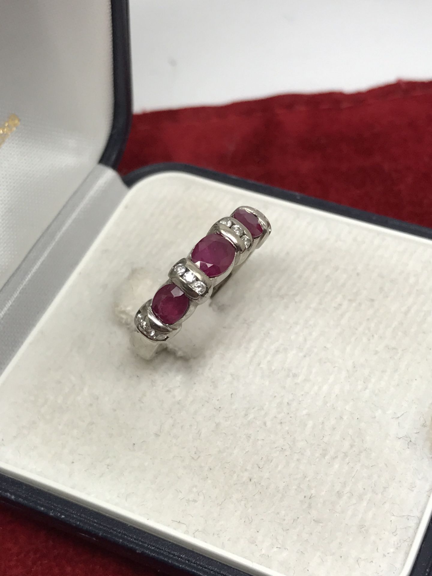 14ct GOLD PINK SAPPHIRE & DIAMOND RING - Image 2 of 3