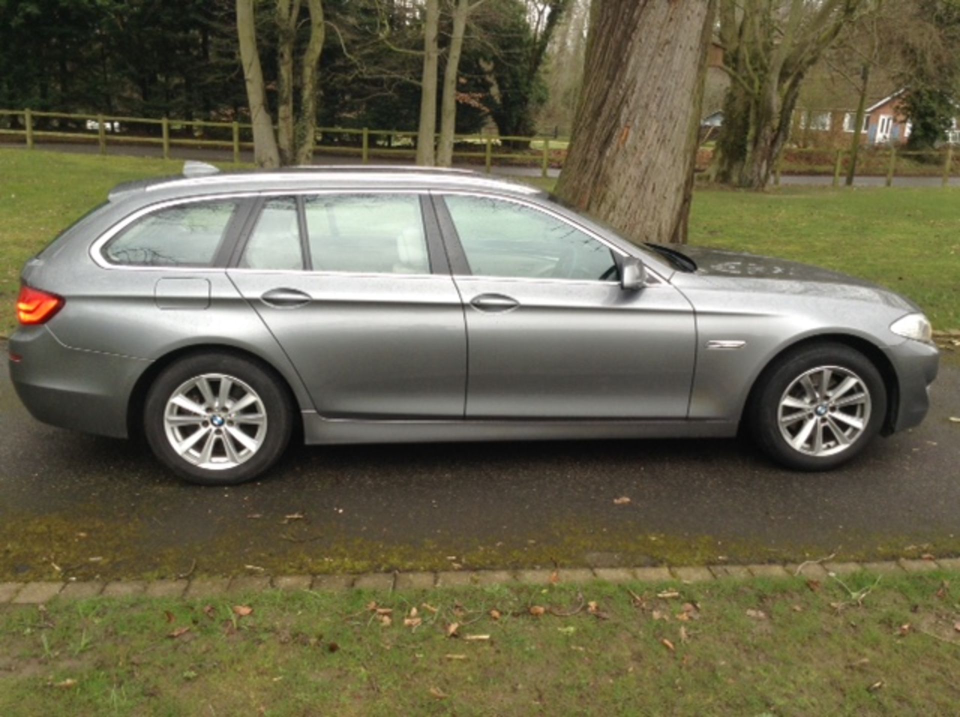 Bmw 520 diesel estate 2011 - Image 2 of 10