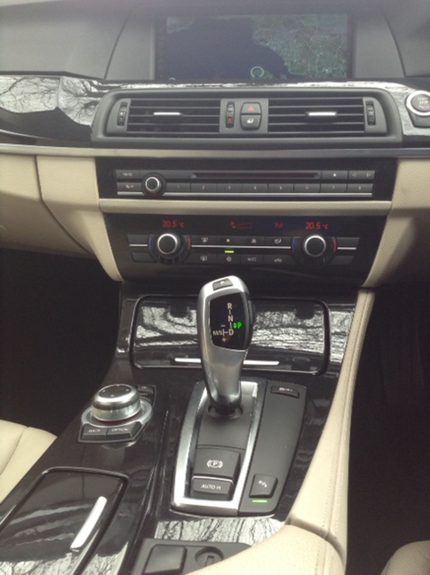 Bmw 520 diesel estate 2011 - Image 8 of 10