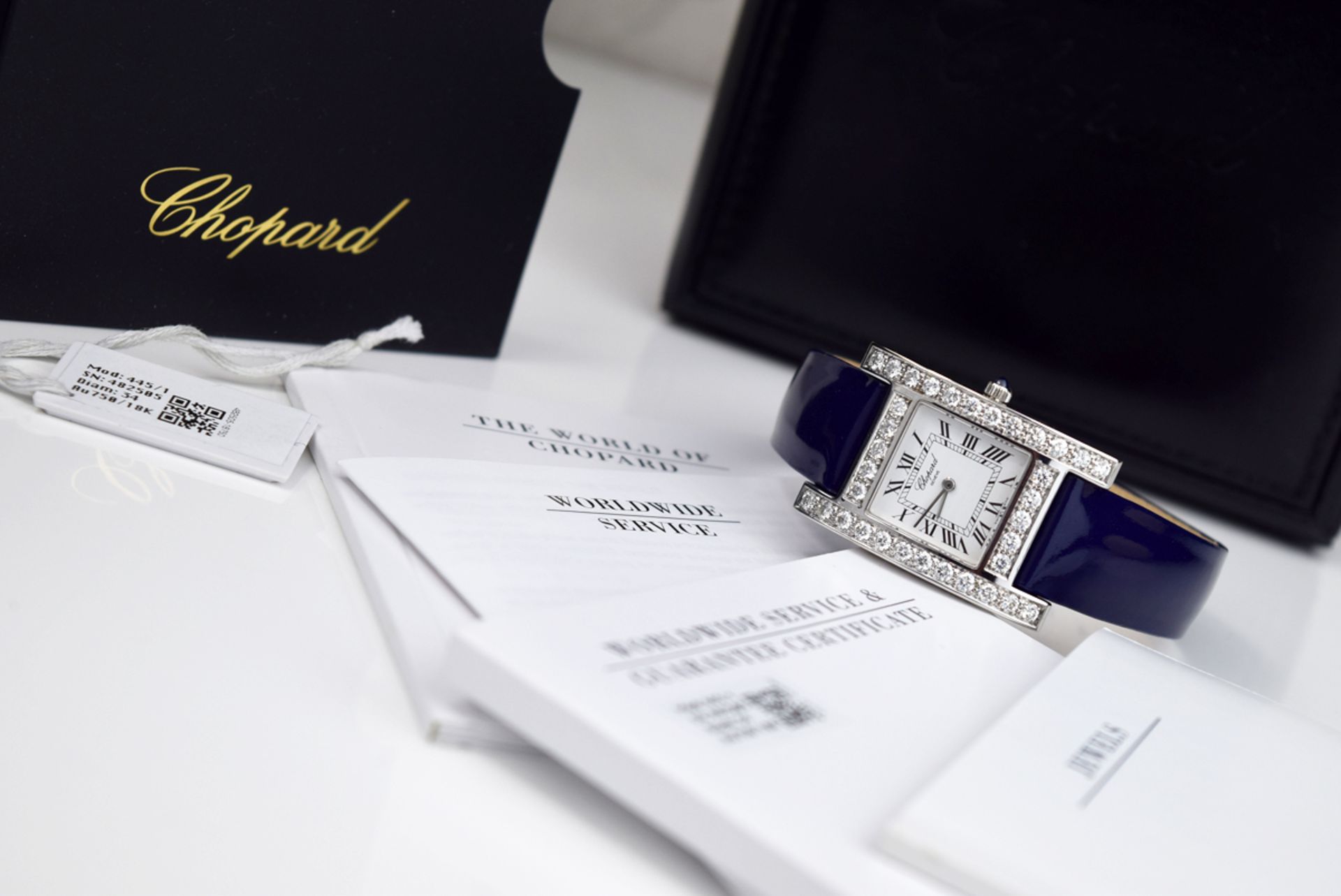 ❤ CHOPARD - DIAMOND 'H' / YOUR HOUR - 18K WHITE GOLD WITH DIAMOND SET CASE