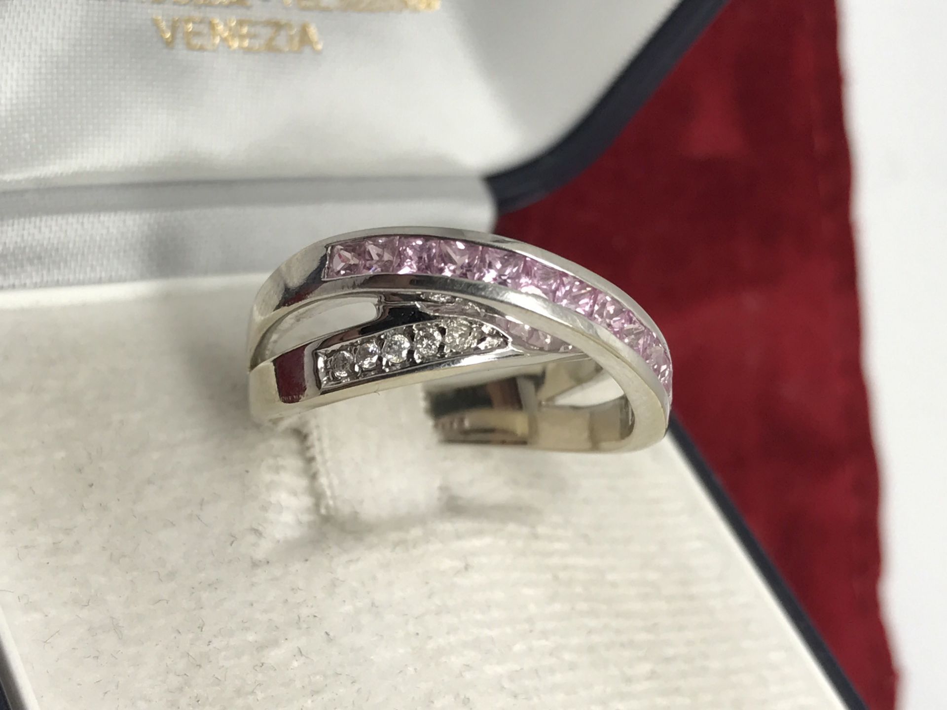 14ct WHITE GOLD PINK SAPPHIRE & DIAMOND CROSSOVER RING - Image 2 of 2