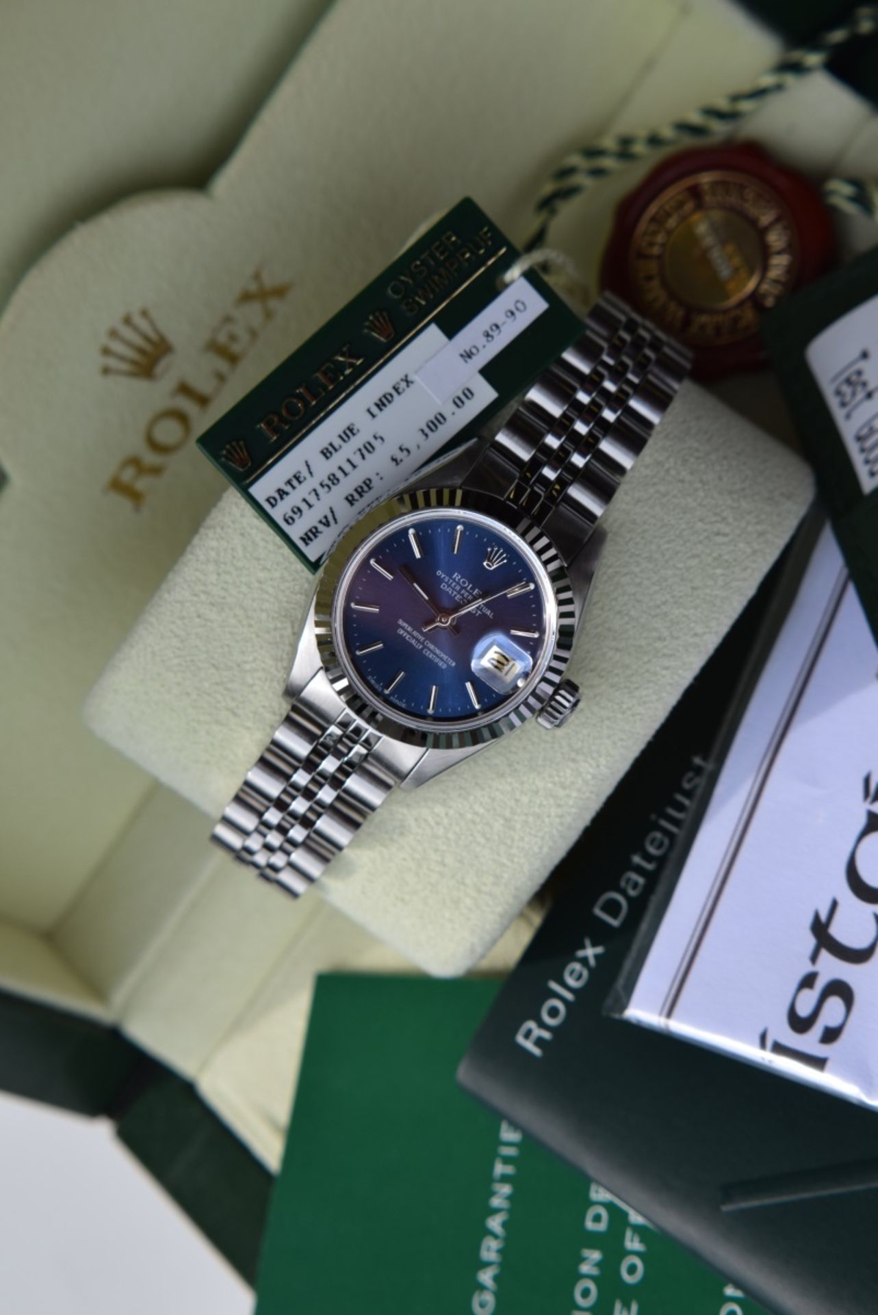 Steel & 18K White Gold Rolex DateJust Automatic Watch - Rare Blue Sunburst Baton Dial - Image 4 of 5