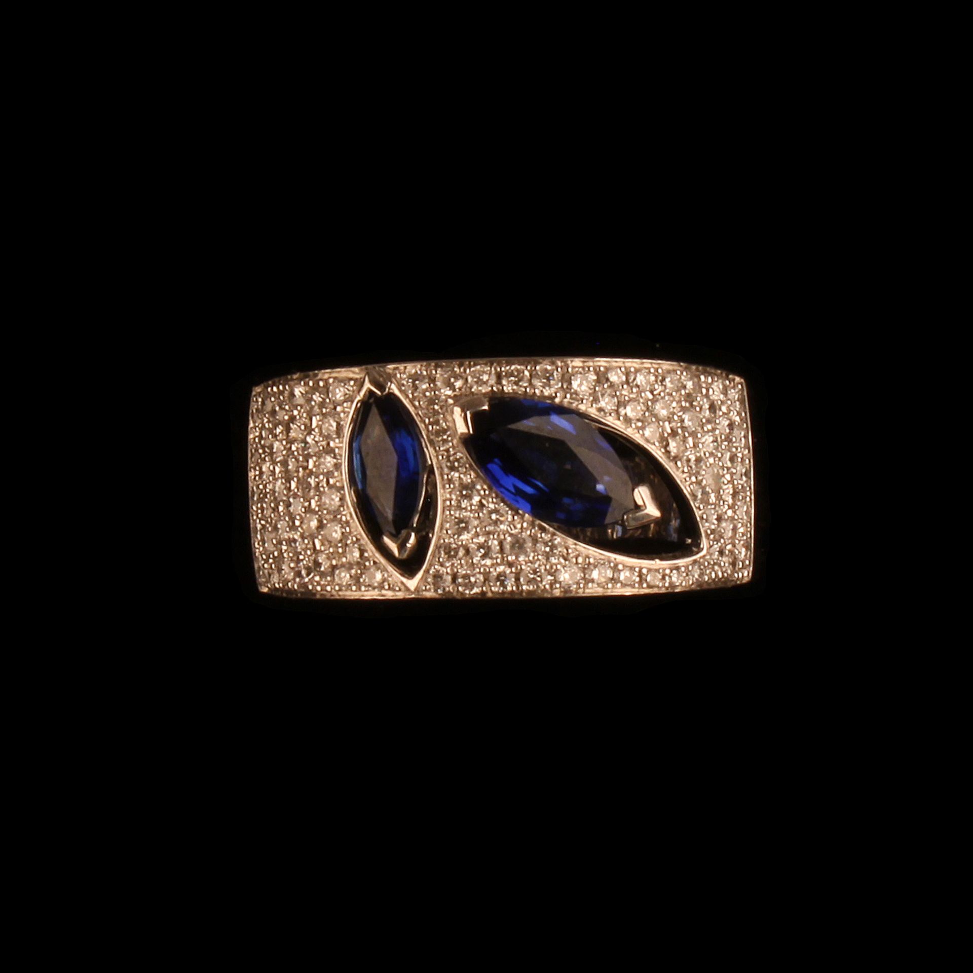 18ct WHITE GOLD DIAMOND & SAPPHIRE RING - Image 5 of 5