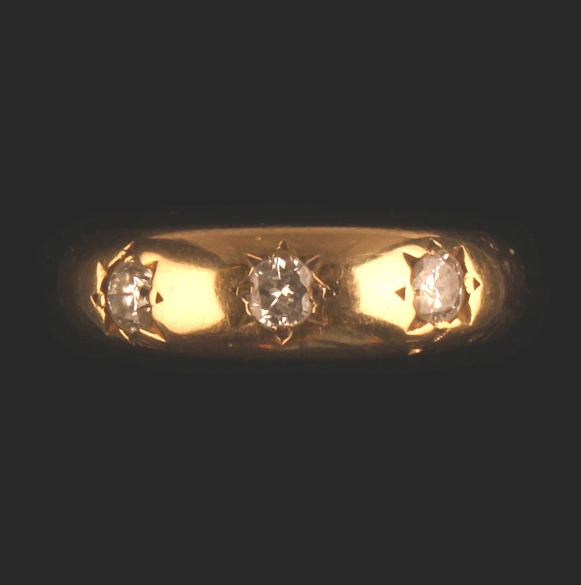 9ct GOLD GYPSY RING SET WITH 3 GOOD QUALITY DIAMONDS - Image 3 of 4