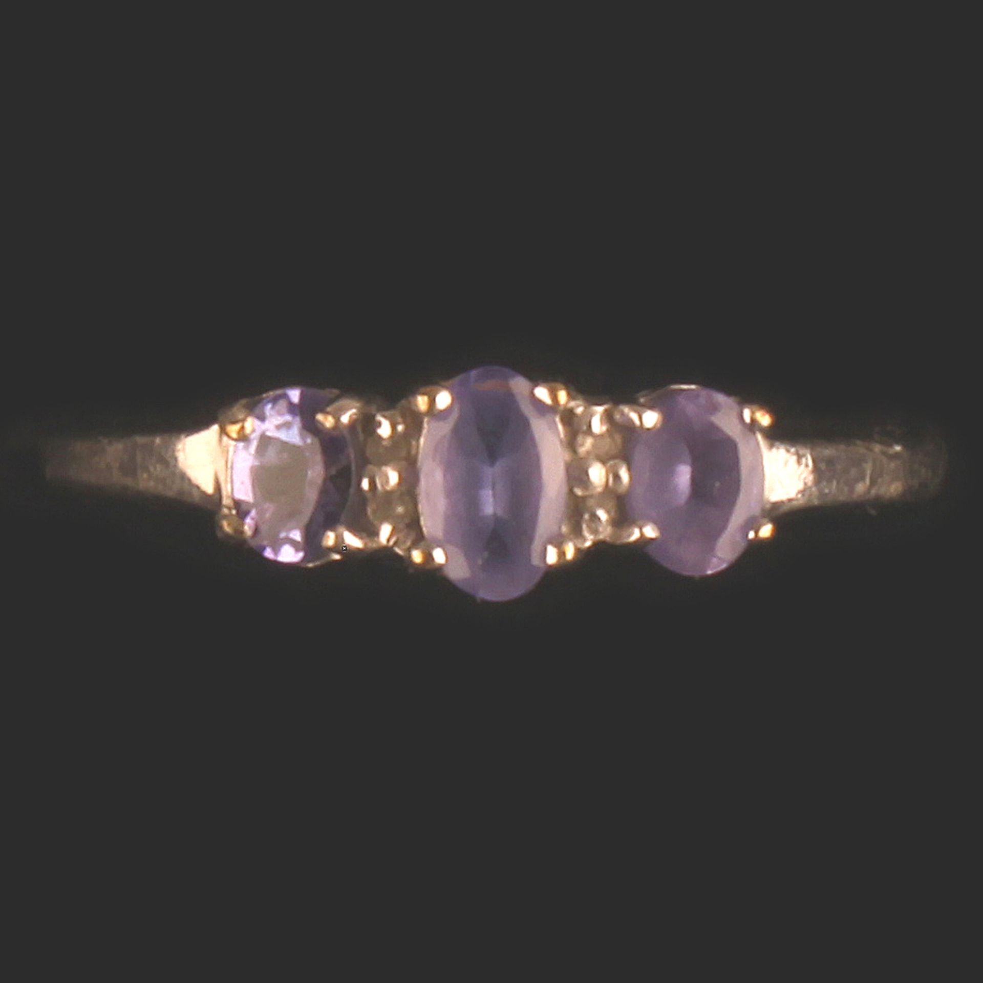 9ct WHITE GOLD TANZANITE TRILOGY RING - Image 2 of 4