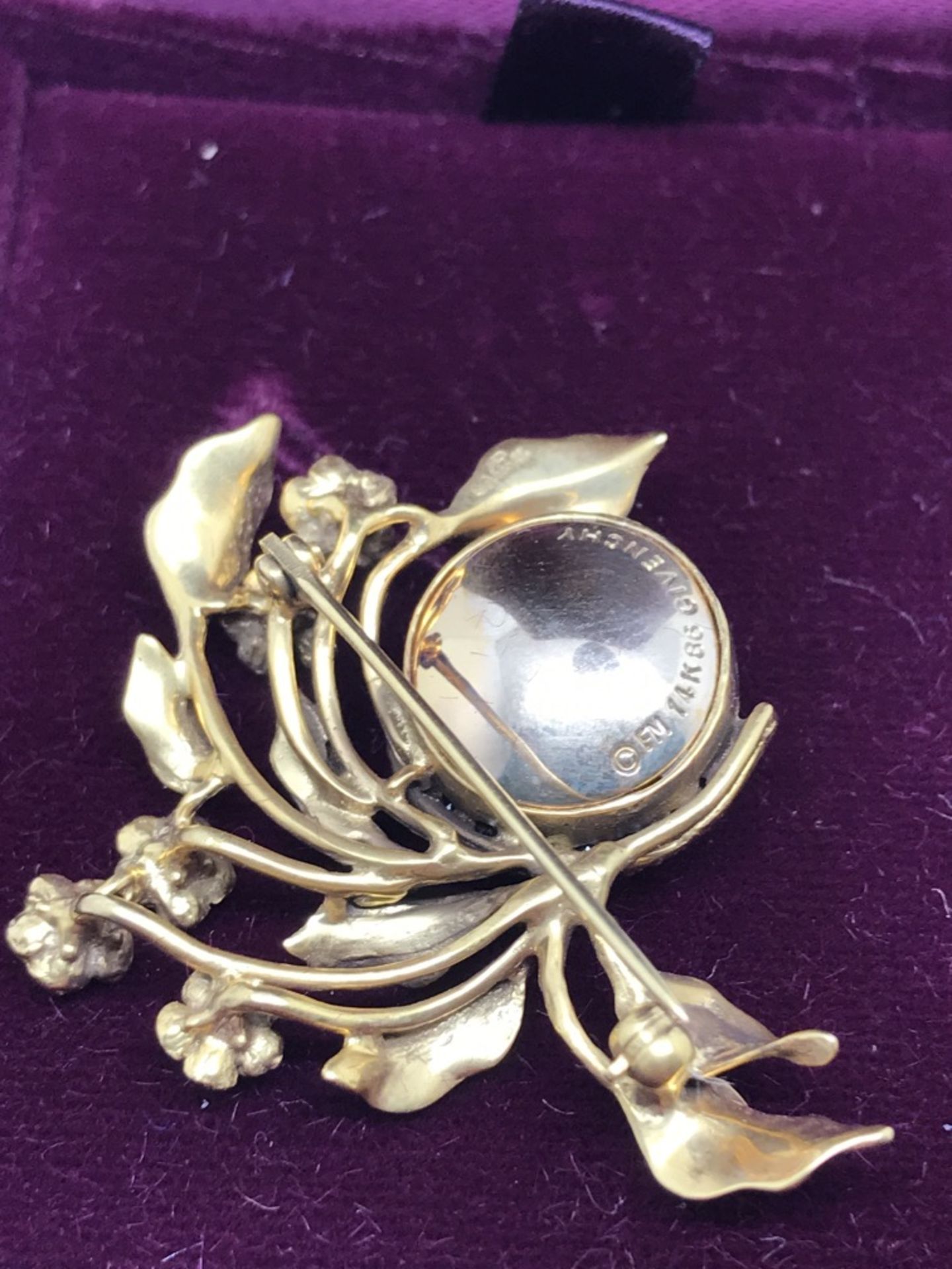 GIVENCHY 14ct GOLD BROOCH - Image 4 of 5