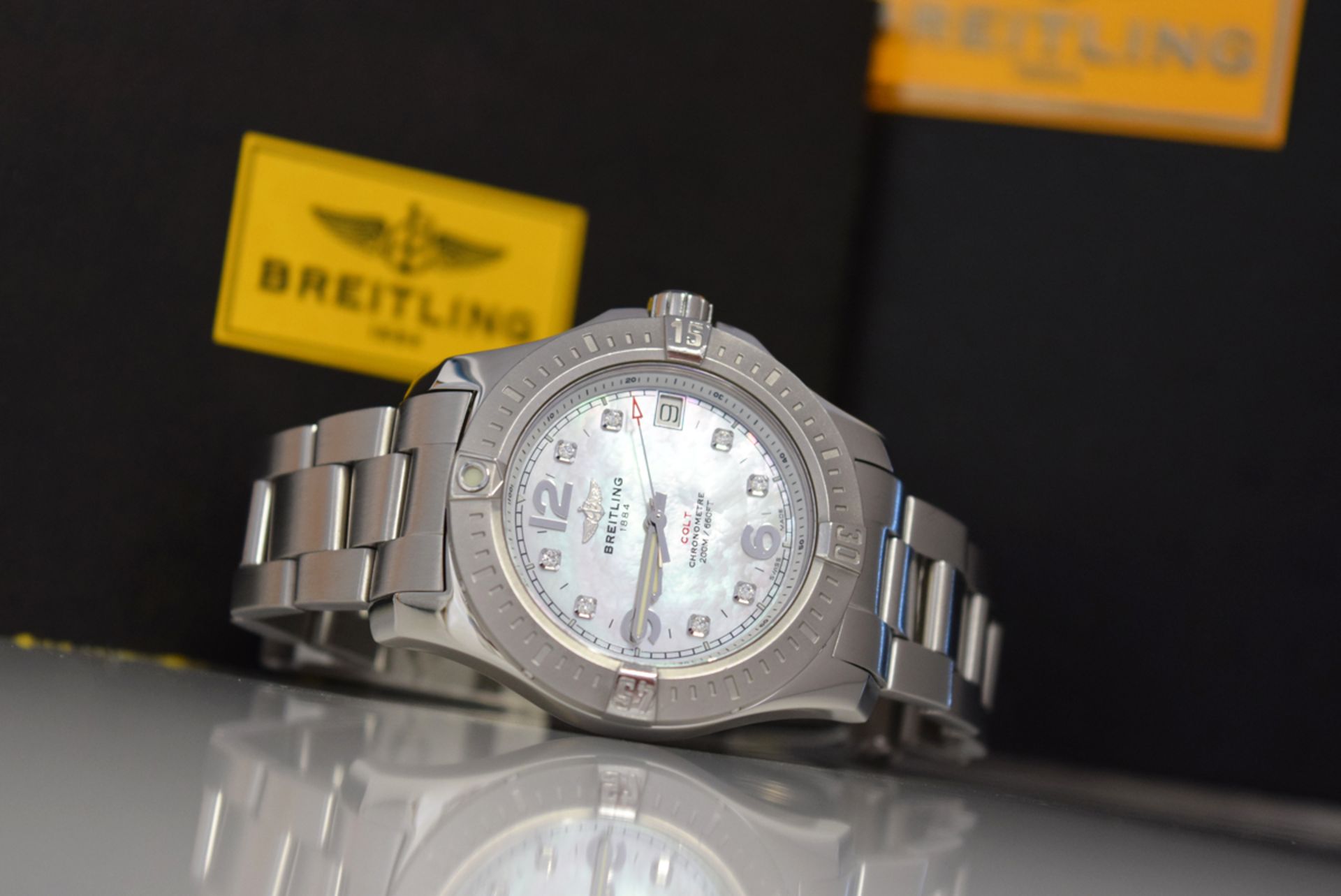 BREITLING COLT - STAINLESS STEEL - MOTHER of PEARL DIAMOND DIAL - Image 2 of 14