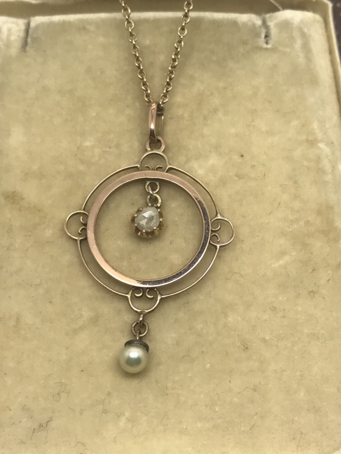 FINE ANTIQUE PENDANT & CHAIN SET WITH MINE CUT DIAMOND & PEARL - Image 2 of 4