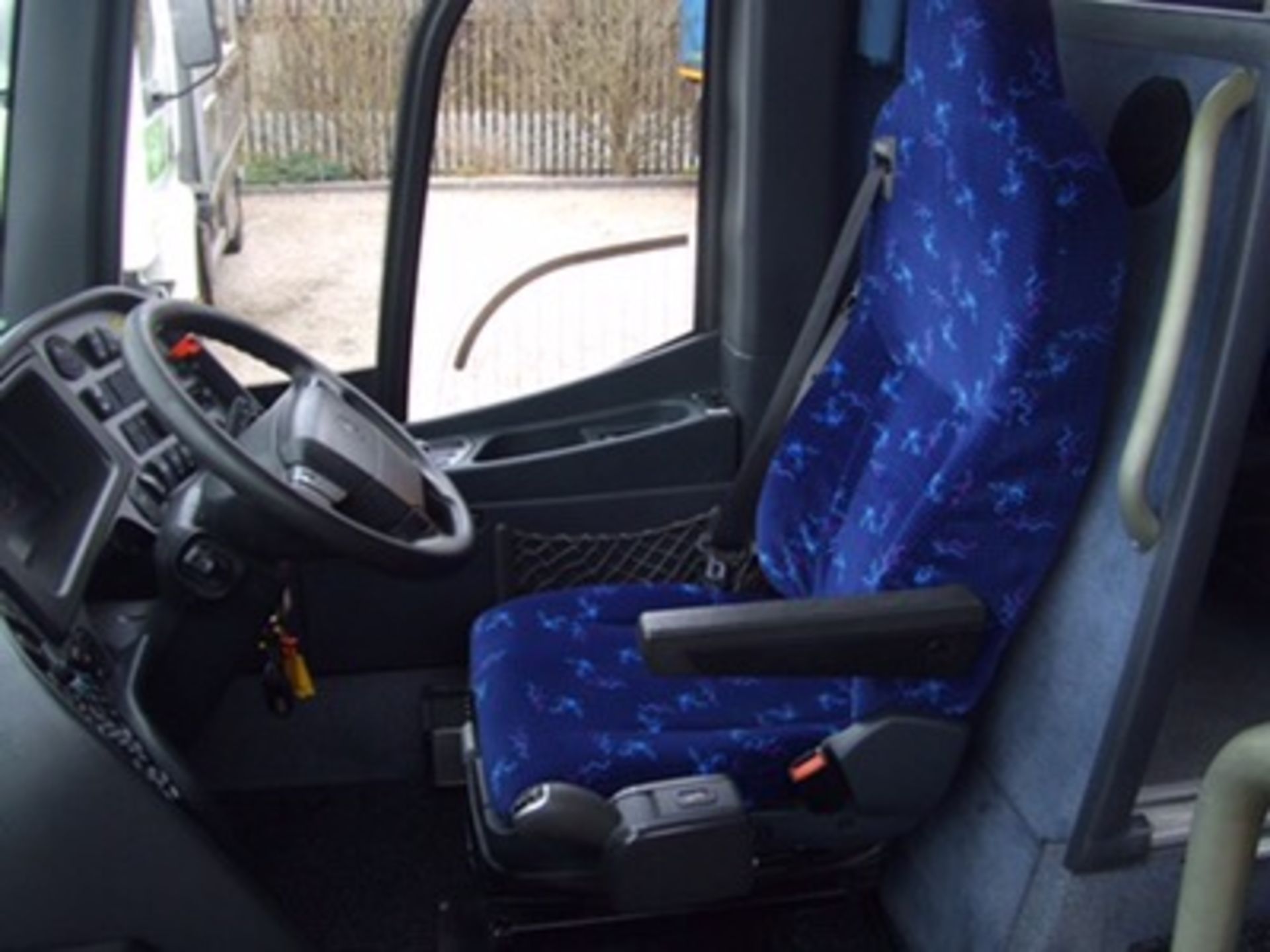 2010 Volvo 9700 BI2B 49/51 Seat Luxury Coach - Image 26 of 28