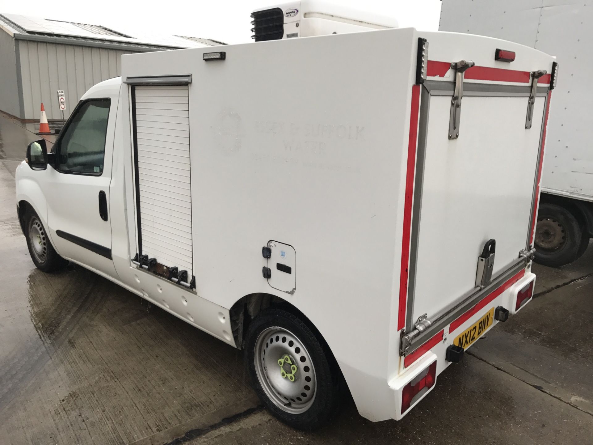 2012 12 REG FIAT DOBLO 16v MULTIJET LWB INSULATED VAN EX WATER BOARD - Image 6 of 10