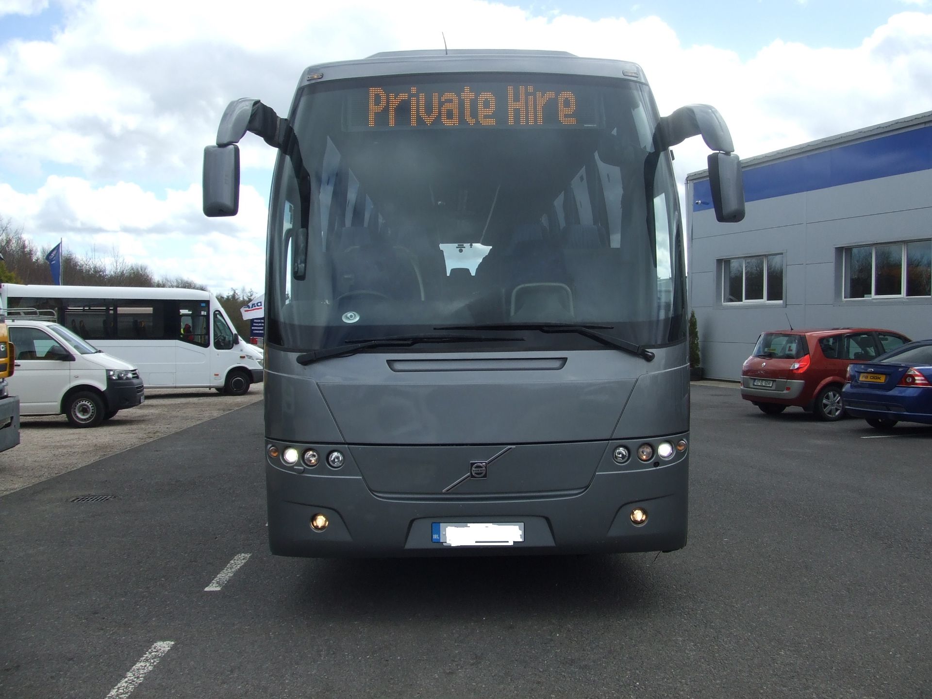 2010 Volvo 9700 BI2B 49/51 Seat Luxury Coach - Image 5 of 28