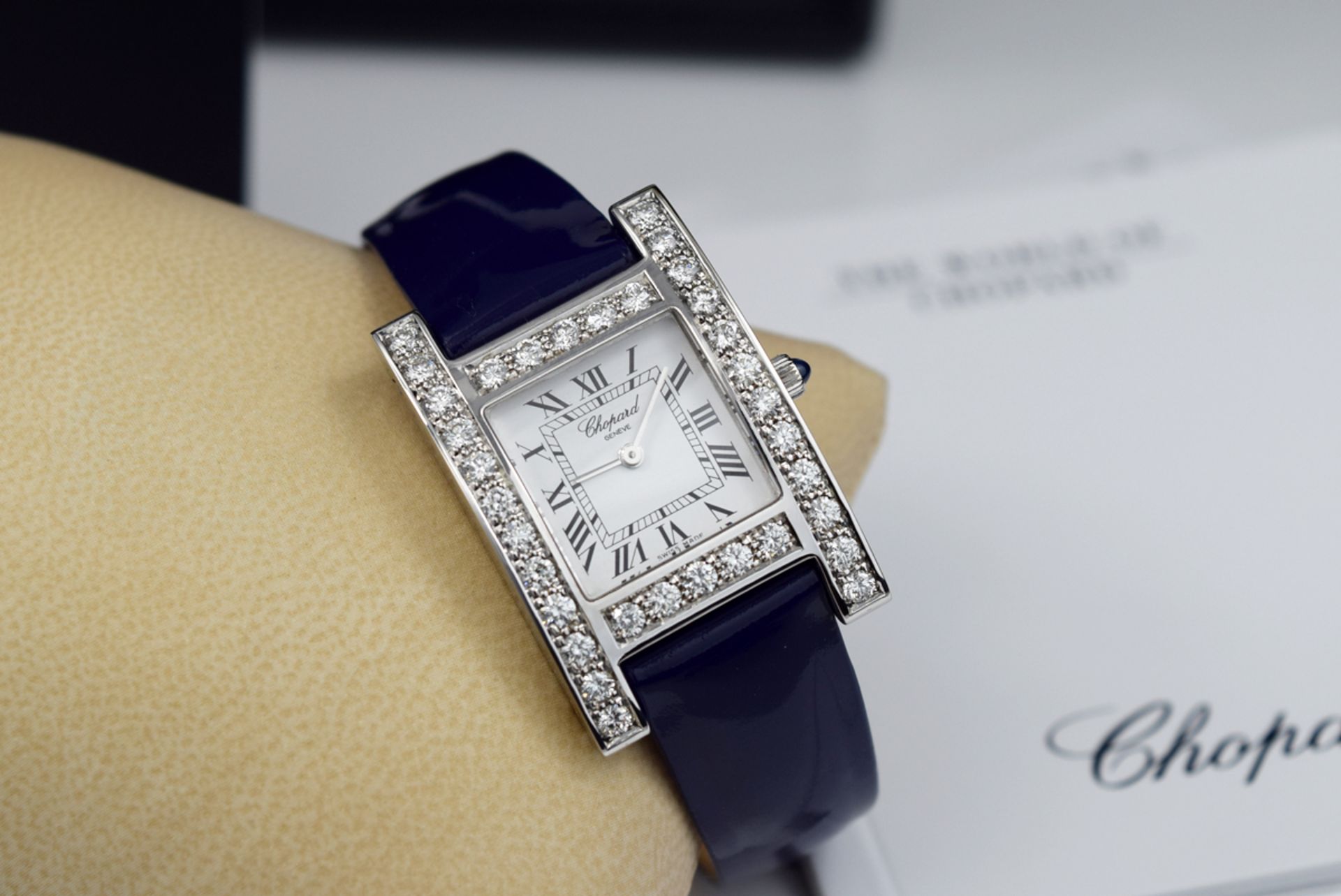 * Chopard - YOUR HOUR / DIAMOND 'H' in 18K WHITE GOLD - Image 6 of 13