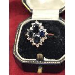 9ct GOLD BLUE SAPPHIRE RING
