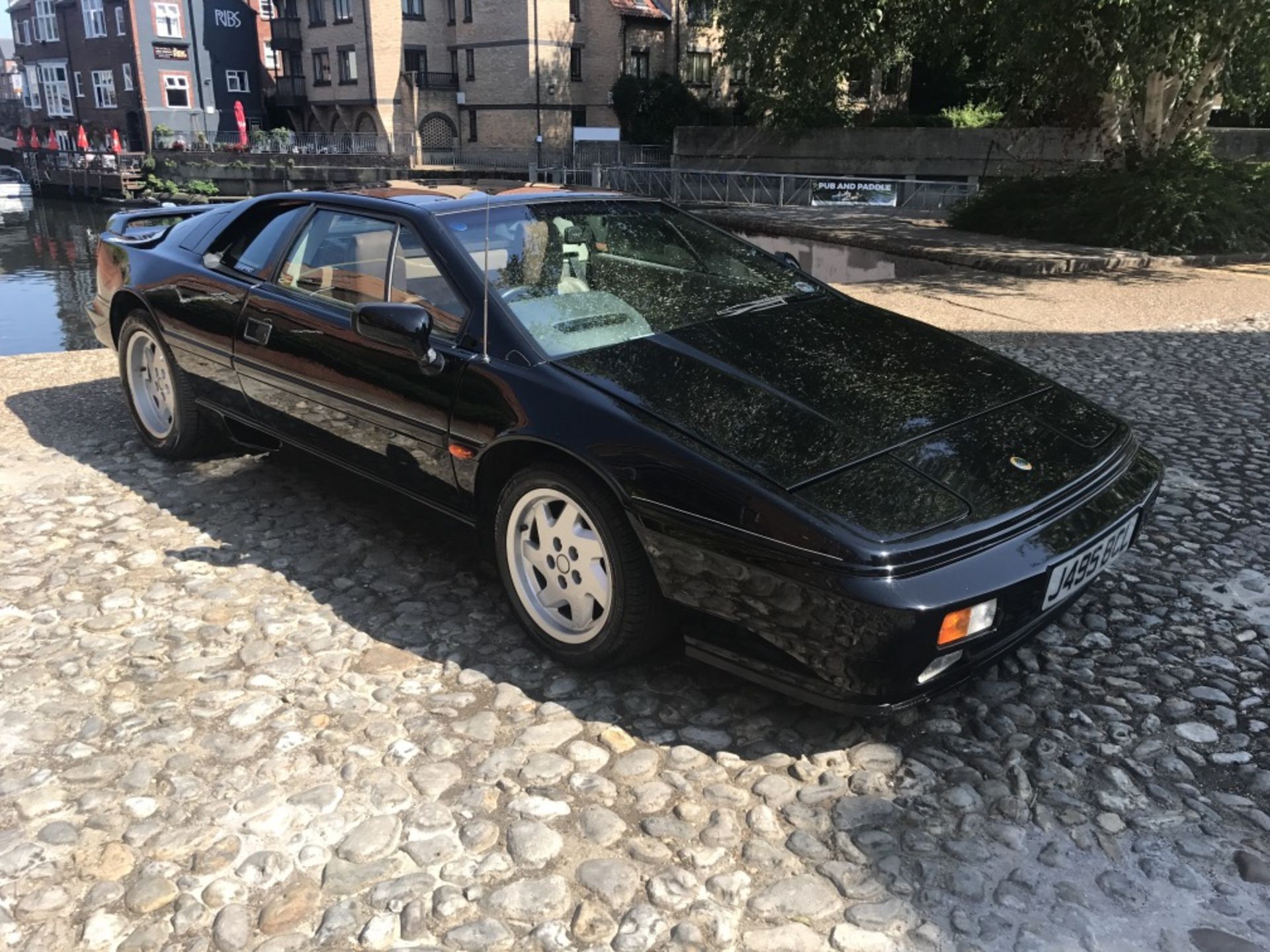 LOTUS ESPRIT TURBO 21k MILES - COLLECTORS CAR - Image 51 of 104