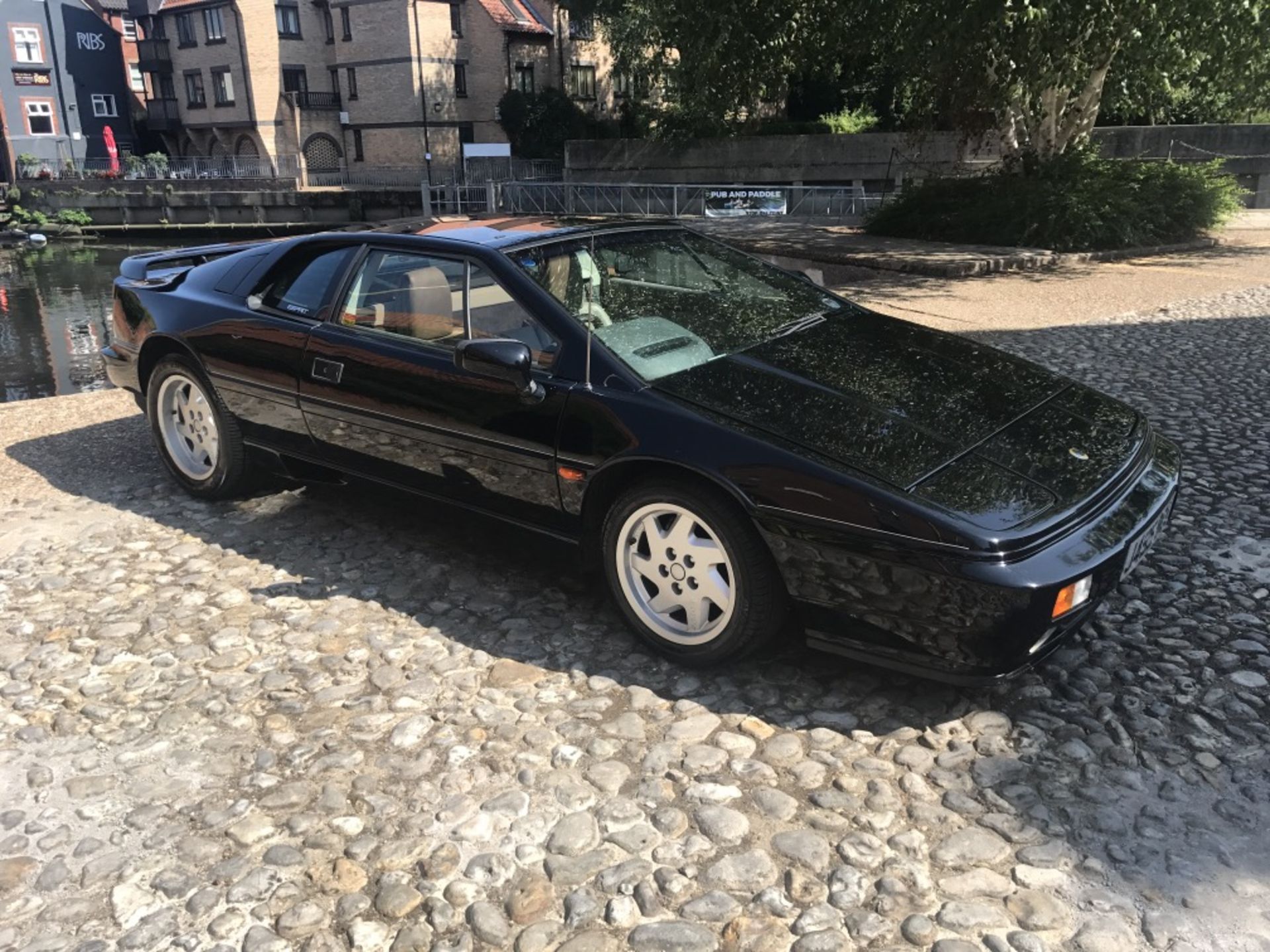 LOTUS ESPRIT TURBO 21k MILES - COLLECTORS CAR - Image 50 of 104