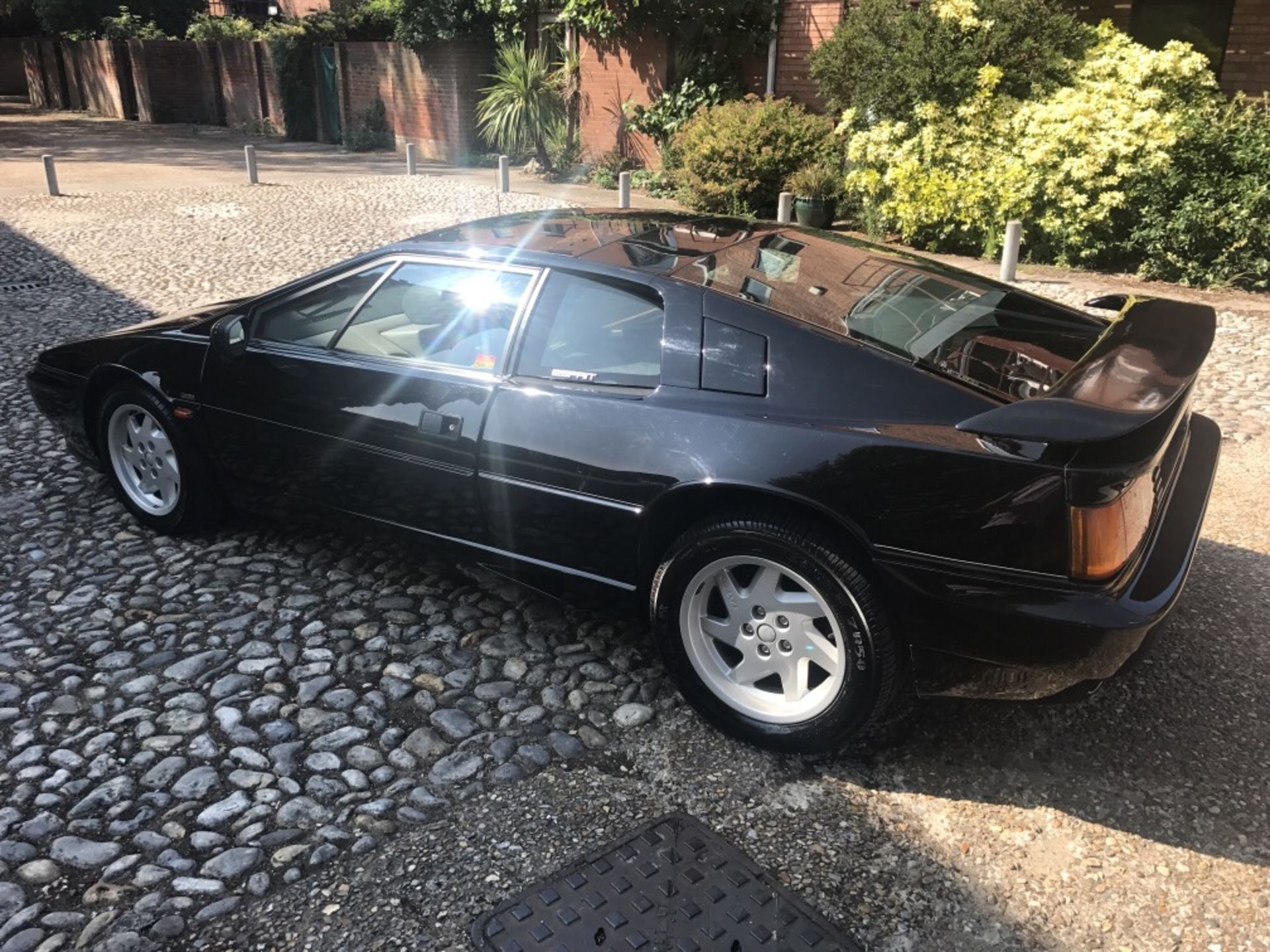 LOTUS ESPRIT TURBO 21k MILES - COLLECTORS CAR - Image 24 of 104