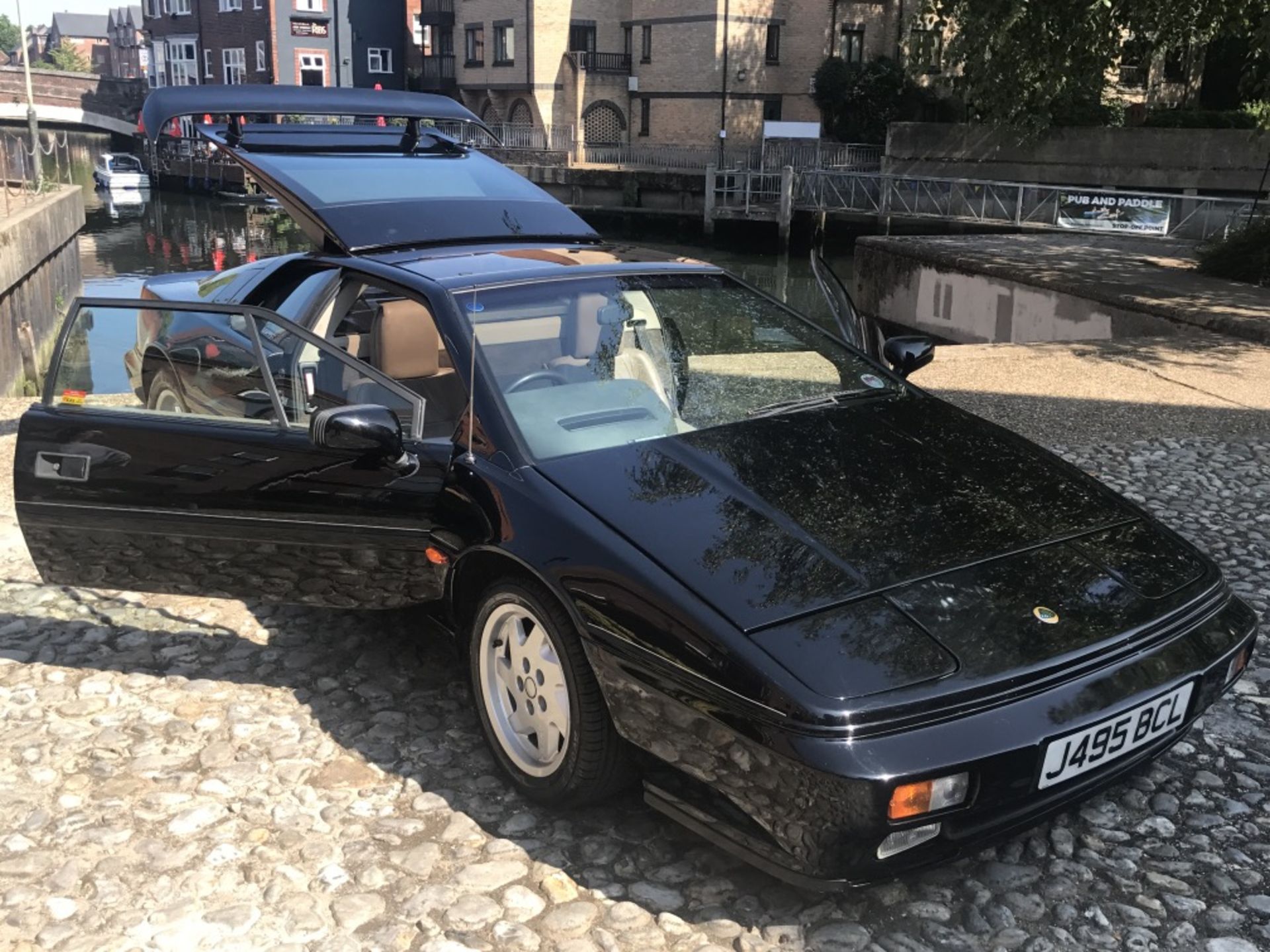 LOTUS ESPRIT TURBO 21k MILES - COLLECTORS CAR - Image 78 of 104