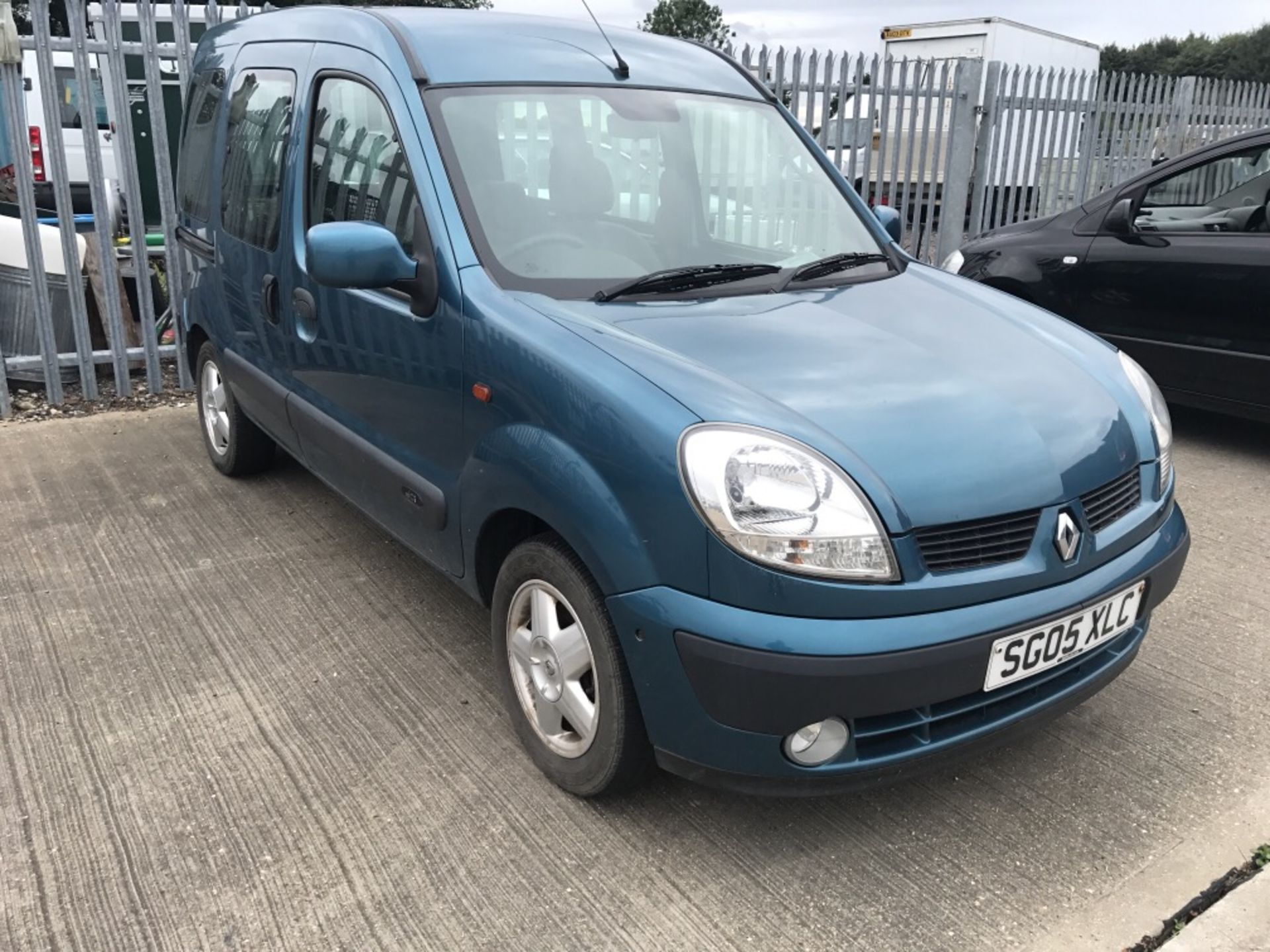 RENAULT KANGOO V5 & MOT TO 2019 2005