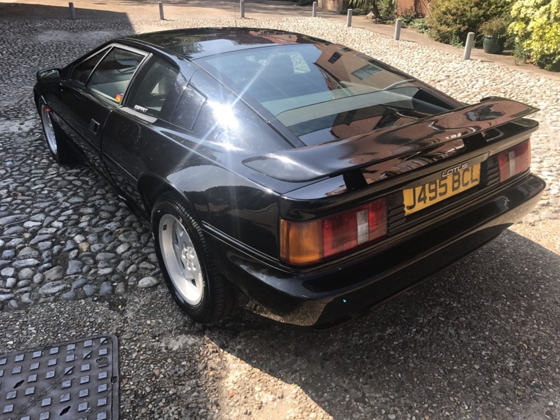 LOTUS ESPRIT TURBO 21k MILES - COLLECTORS CAR - Image 27 of 104