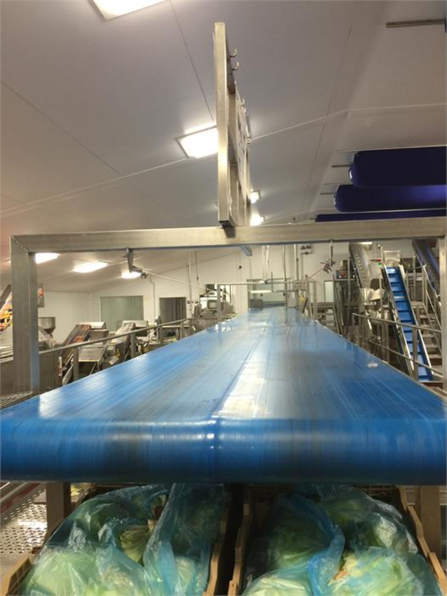 CUTTING STATION WITH REJECT CONVEYORS - Image 2 of 3