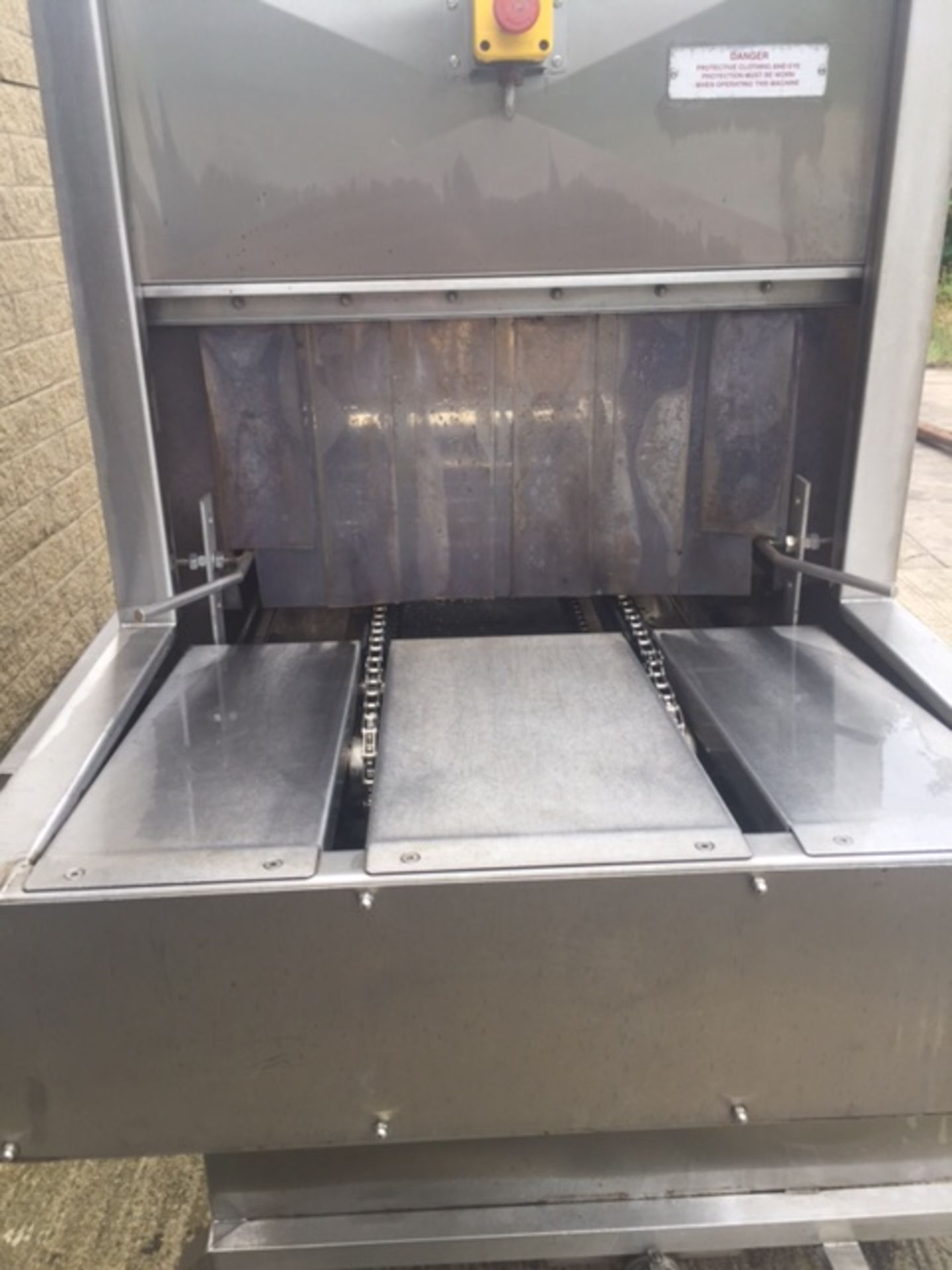 CRUSADER TRAY WASHER - Image 5 of 6