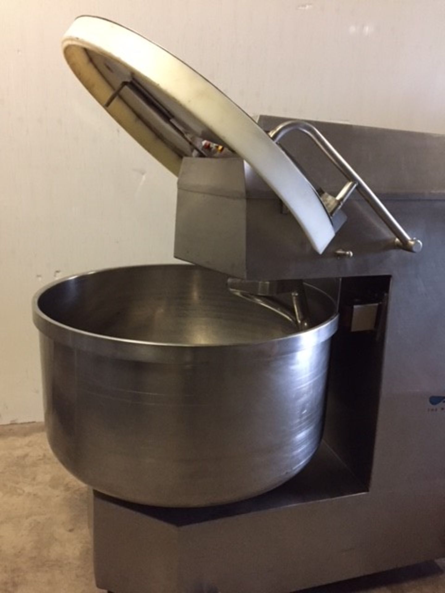 STAINLESS STEEL MIXER - Image 3 of 9