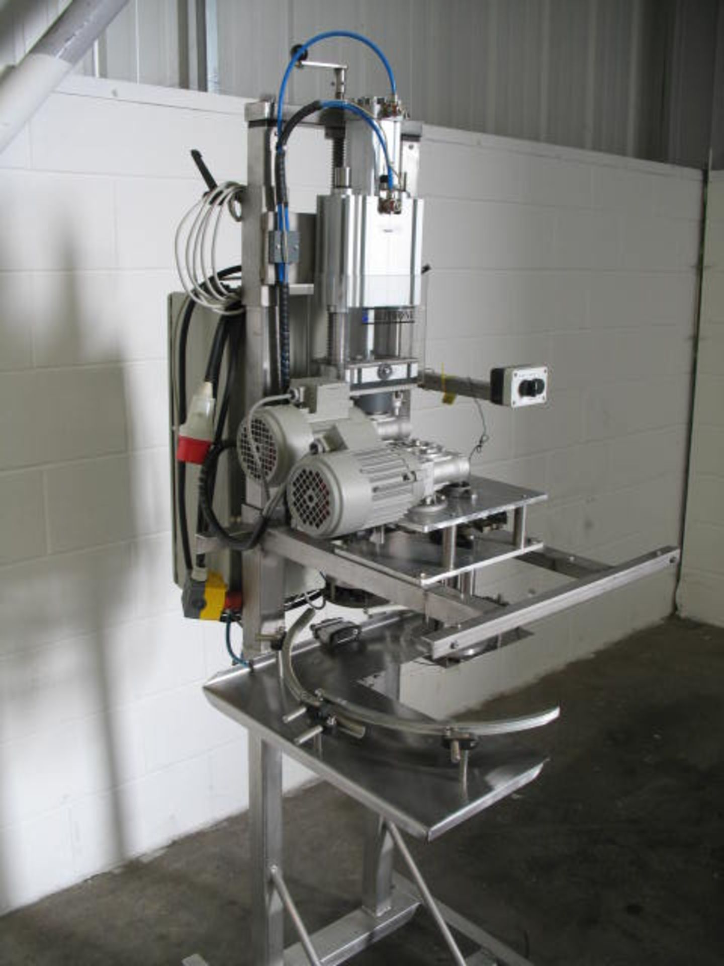 SEMI-AUTOMATIC CAPPER - Bild 3 aus 7