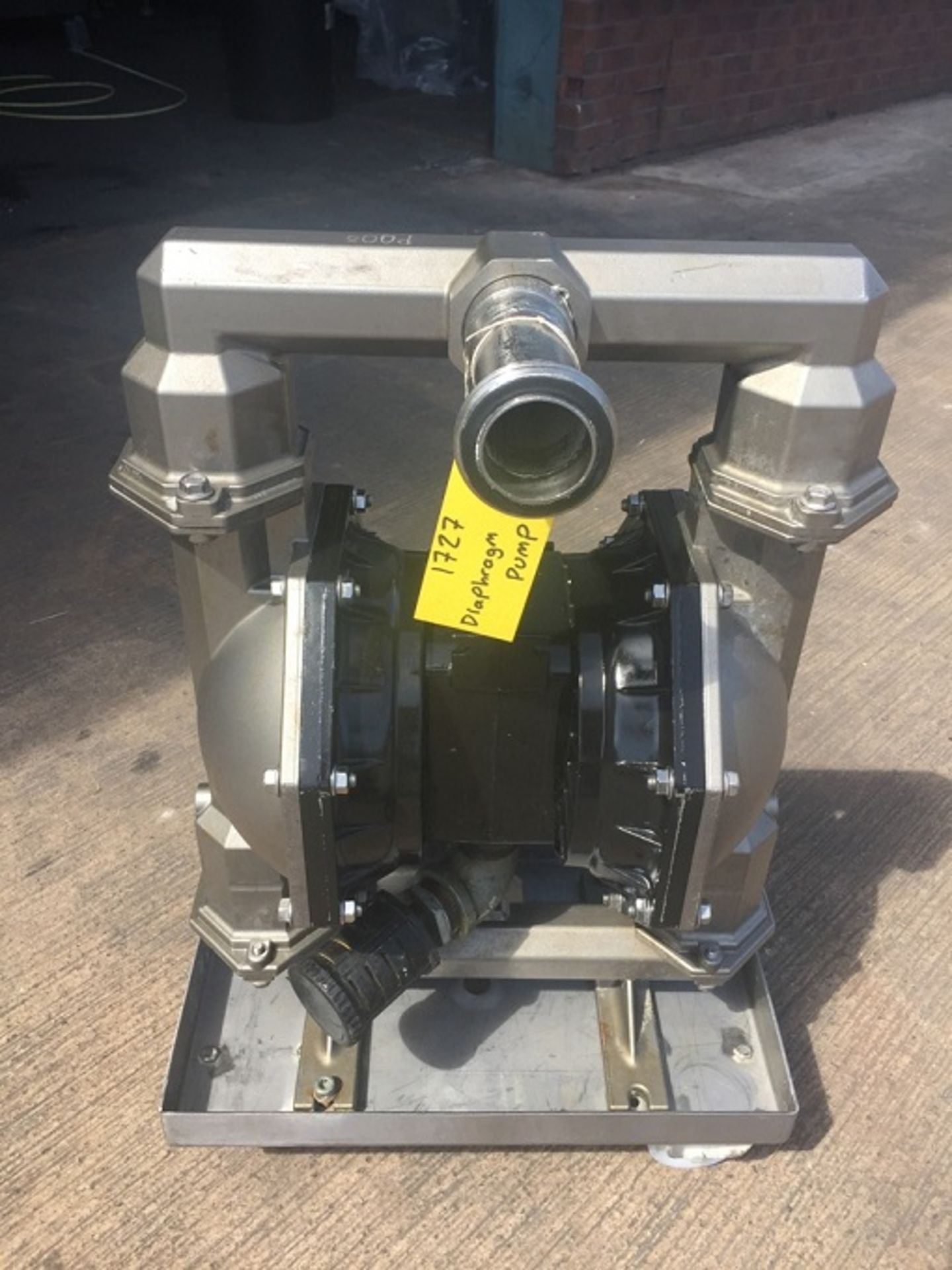 DIAPHRAGM PUMP