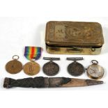 A WWI medal pair to '58872 Pte. G. Godfrey, S. Wales. Bord.'; a WWI war medal to '58620 Pte. W.