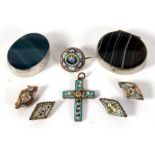 An Italian micromosaic crucifix pendant; a group of five micromosaic brooches and two agate